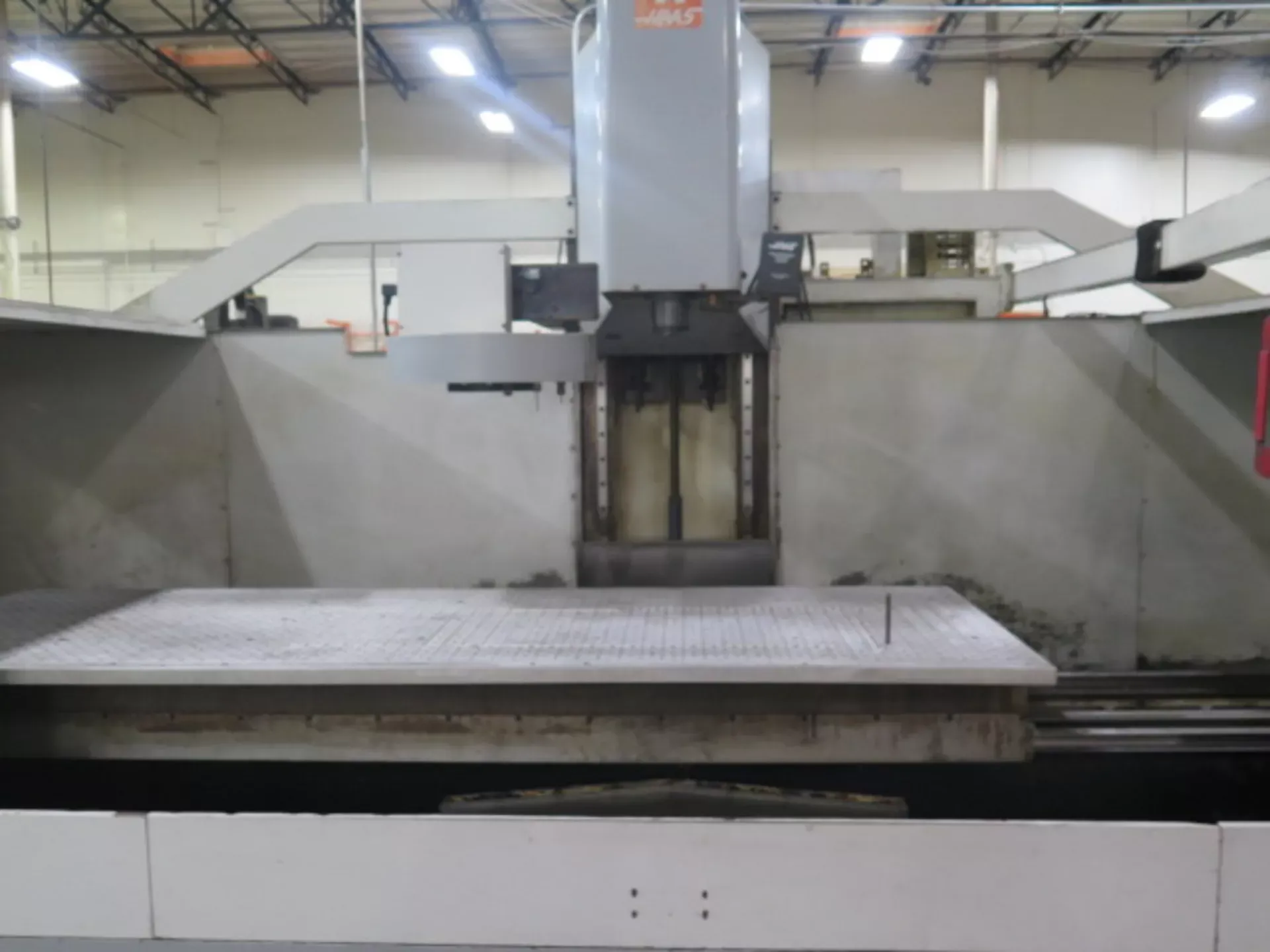 HAAS VF-11 CNC Vertical Machining Centers 31