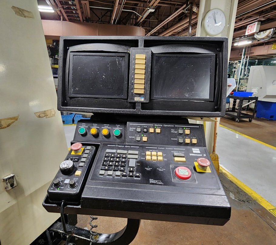 Hurco BMC 30M (3)