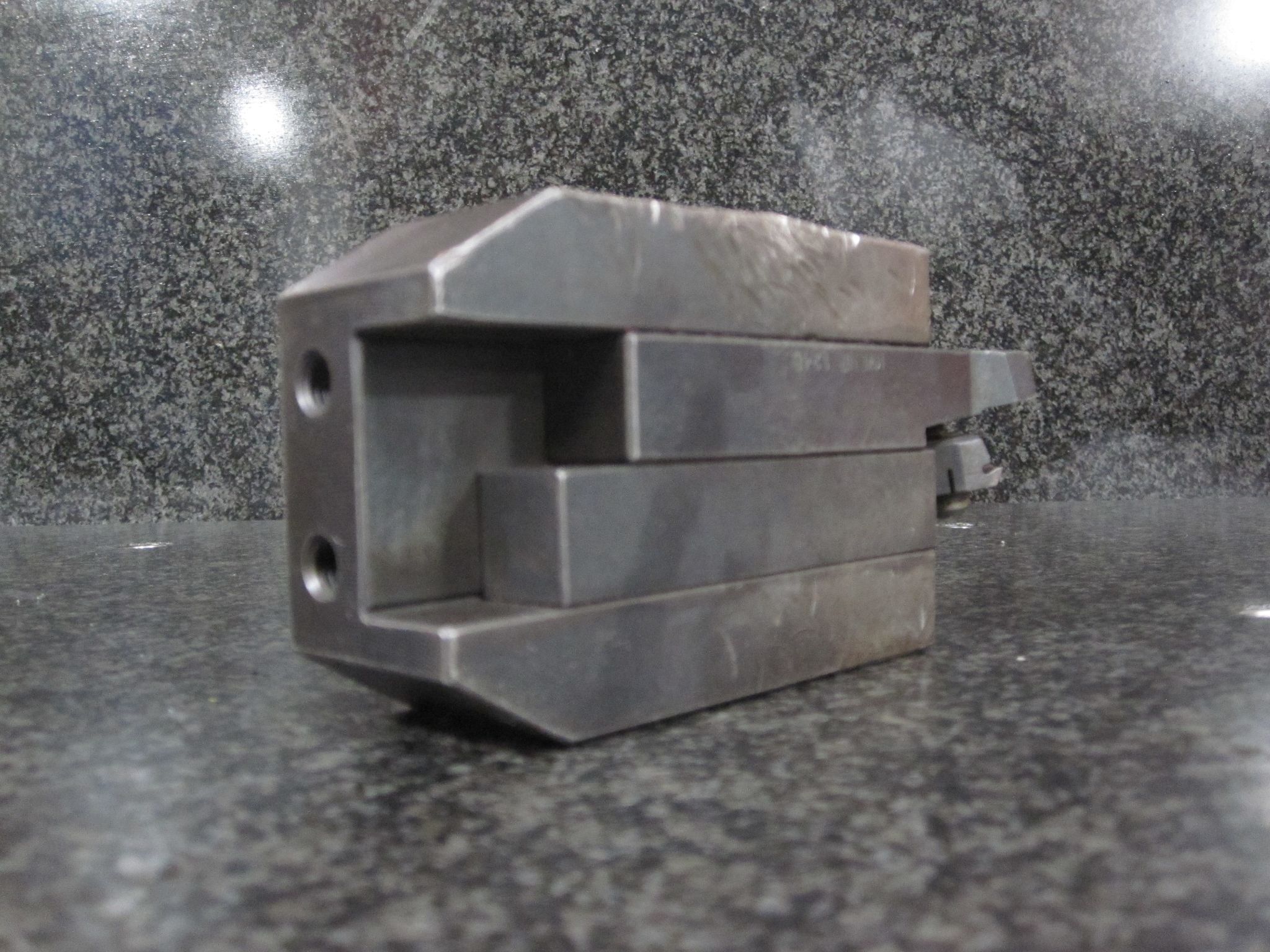 VDI30 VDI 30 STATIC SQUARE SHANK TOOL HOLDER M2280 0.75" W/ TOOL MWLNR 124B 4