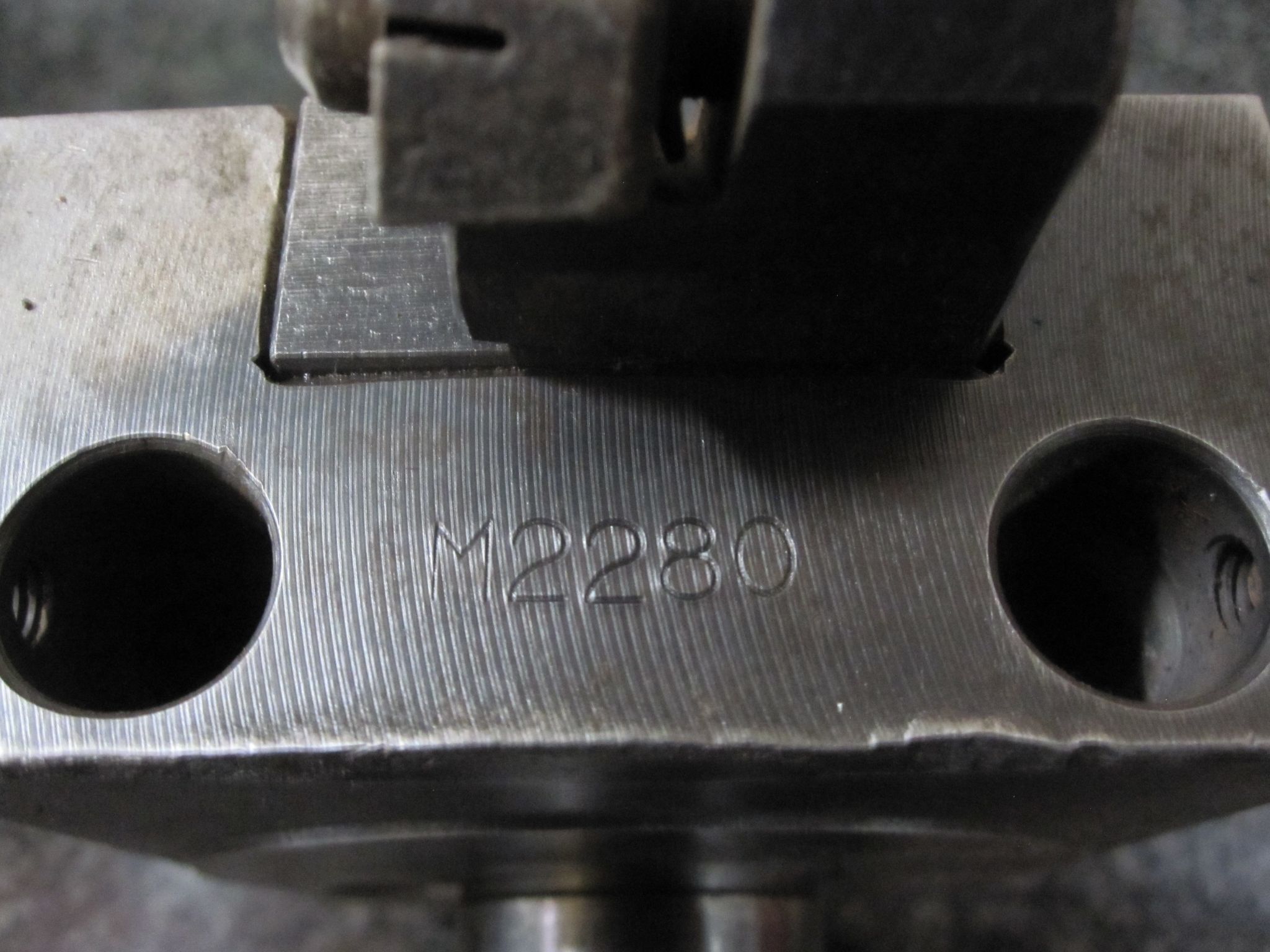 VDI30 VDI 30 STATIC SQUARE SHANK TOOL HOLDER M2280 0.75" W/ TOOL MWLNR 124B 8