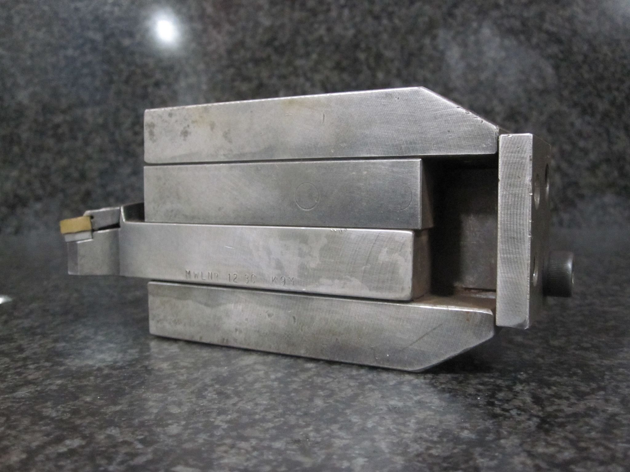 VDI30 VDI 30 STATIC SQUARE SHANK TOOL HOLDER M2280 0.75" W/ TOOL 3
