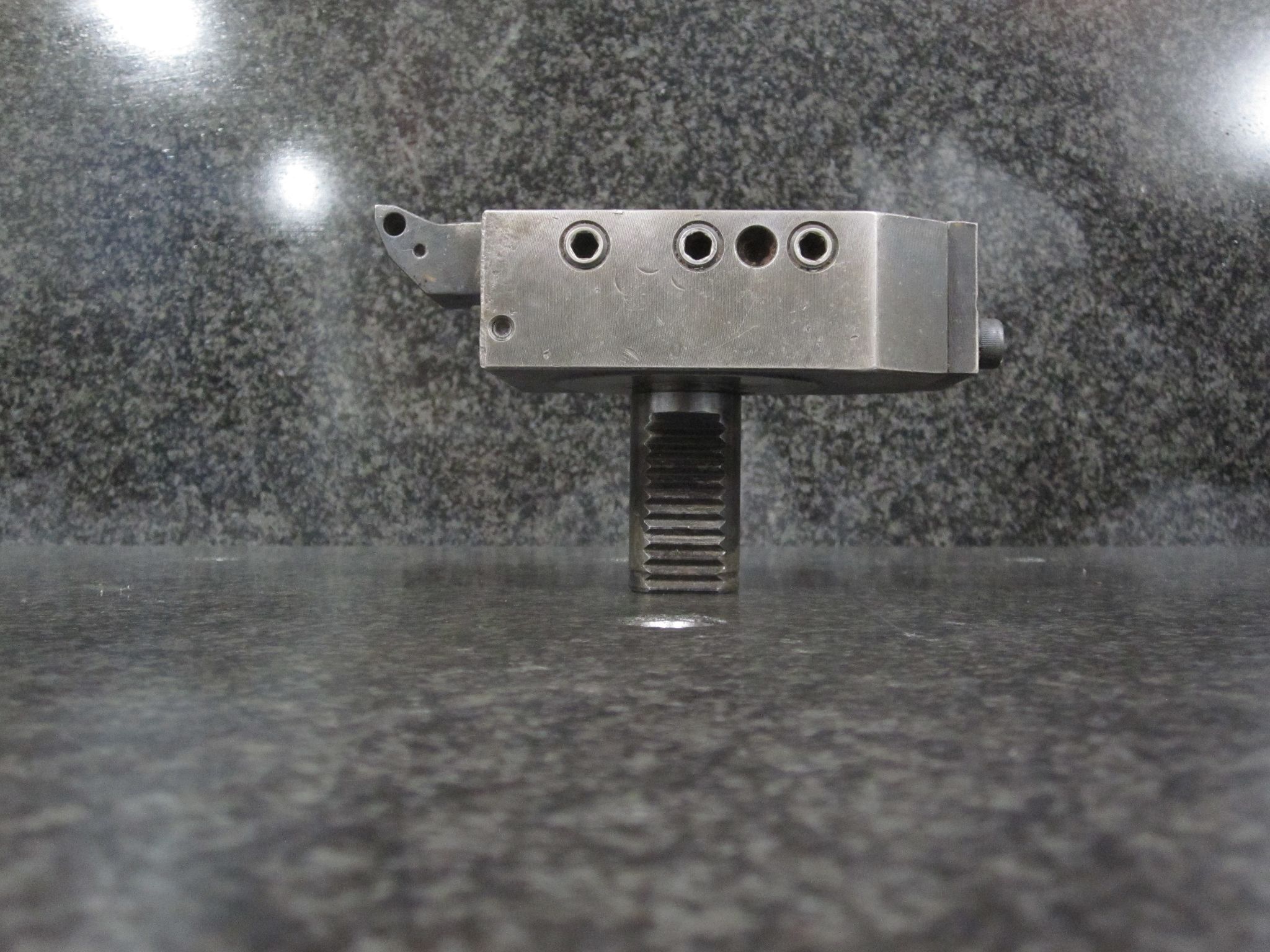 VDI30 VDI 30 STATIC SQUARE SHANK TOOL HOLDER M2280 0.75" W/ TOOL 9