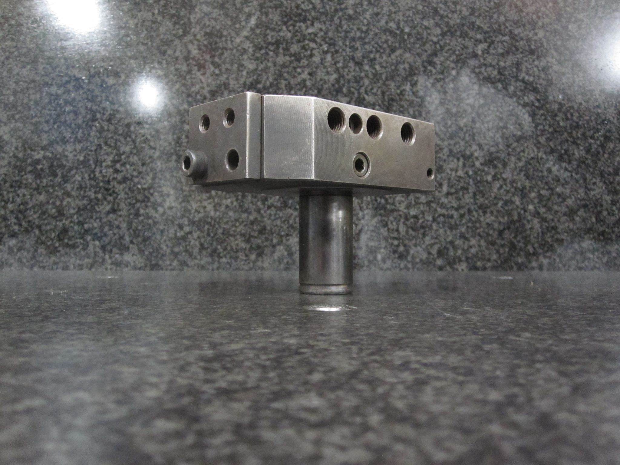 VDI30 VDI 30 STATIC SQUARE SHANK TOOL HOLDER M2280 0.75" W/ TOOL 11