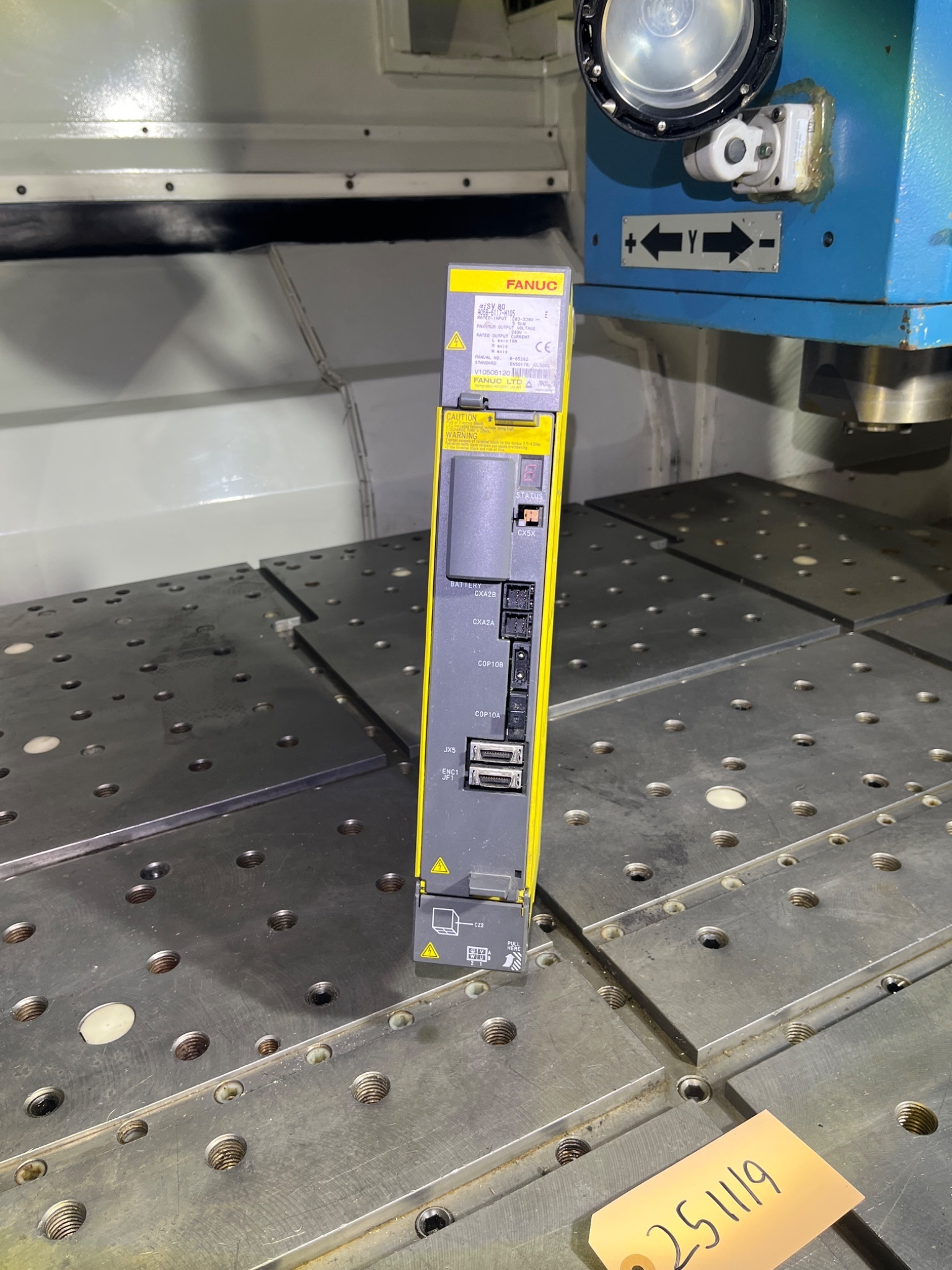 Fanuc A06B-6117-H105 Servo Amplifier Drive 1