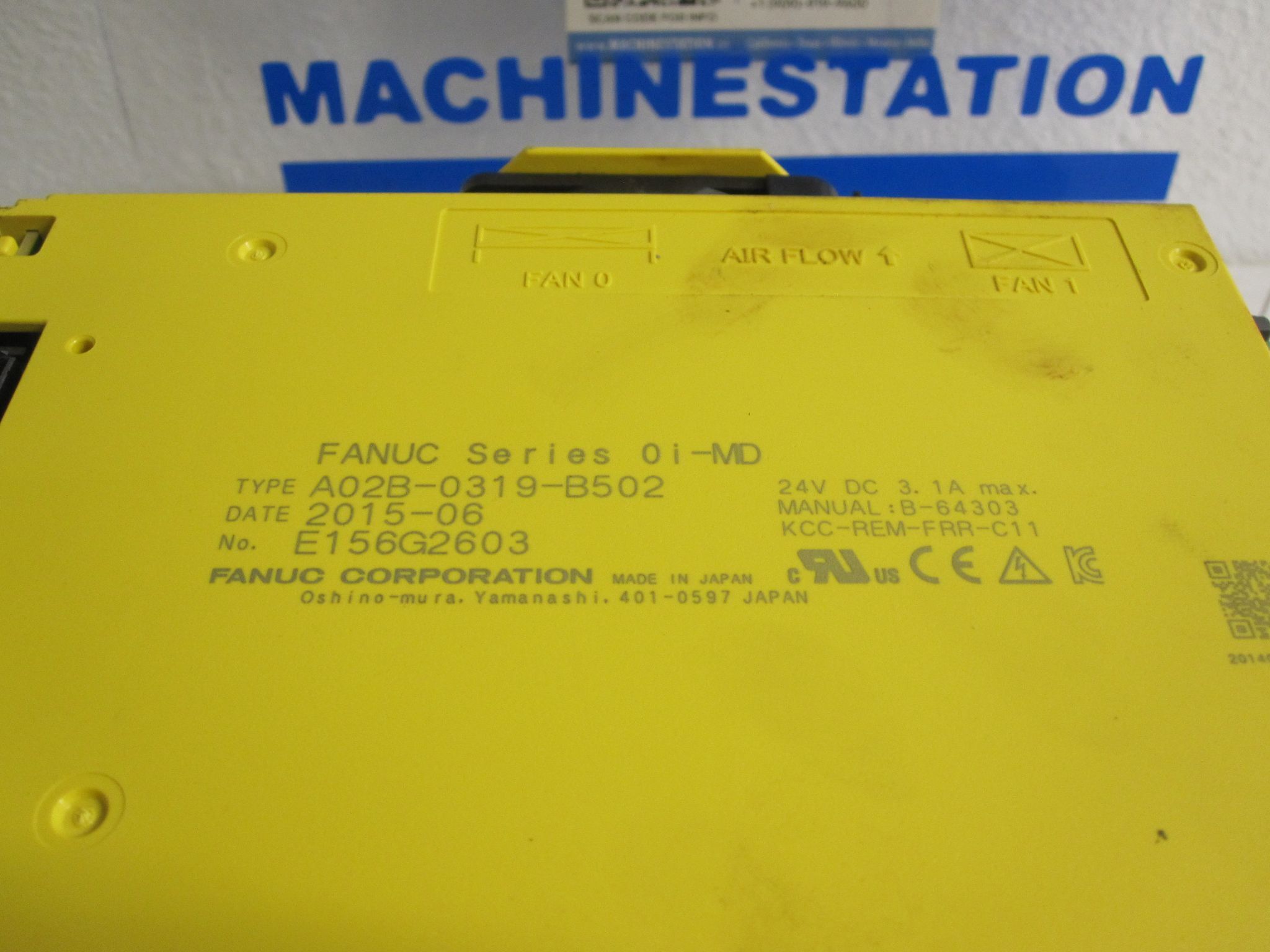 Fanuc Series 0i-MD A02B-0319-B502 A028-0319-B502 Control Display Monitor 1