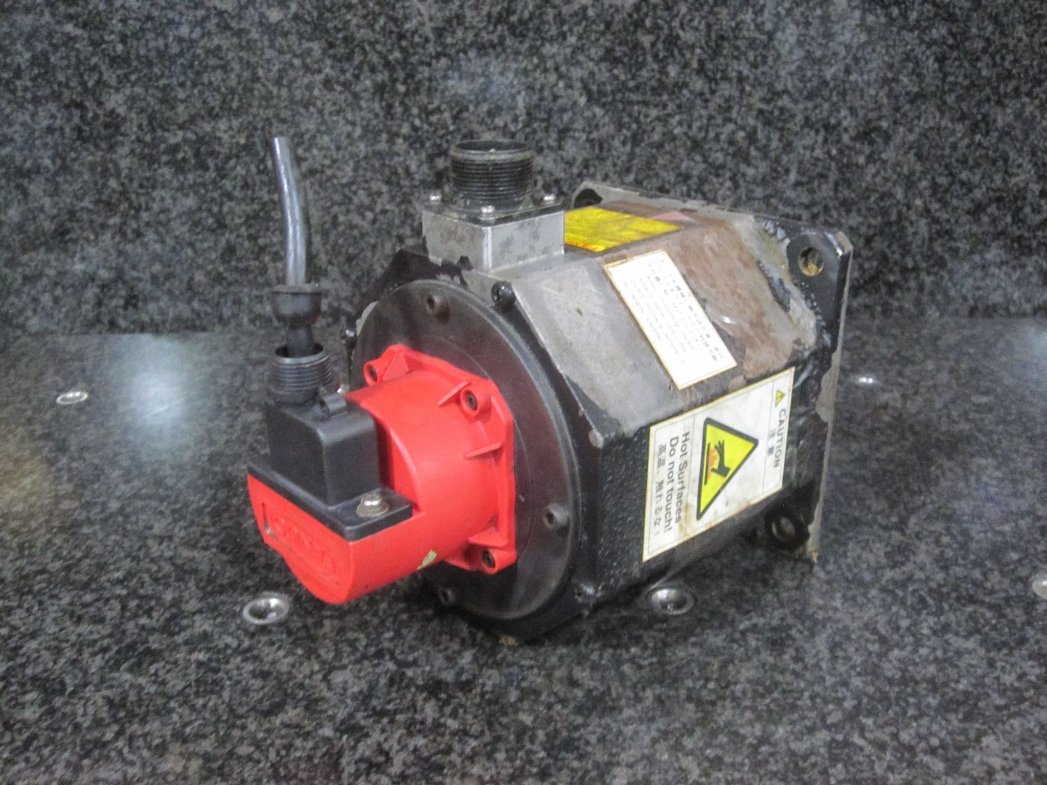 FANUC AC SERVO MOTOR B6/2000 6/2000 A06B-0034-B075 1