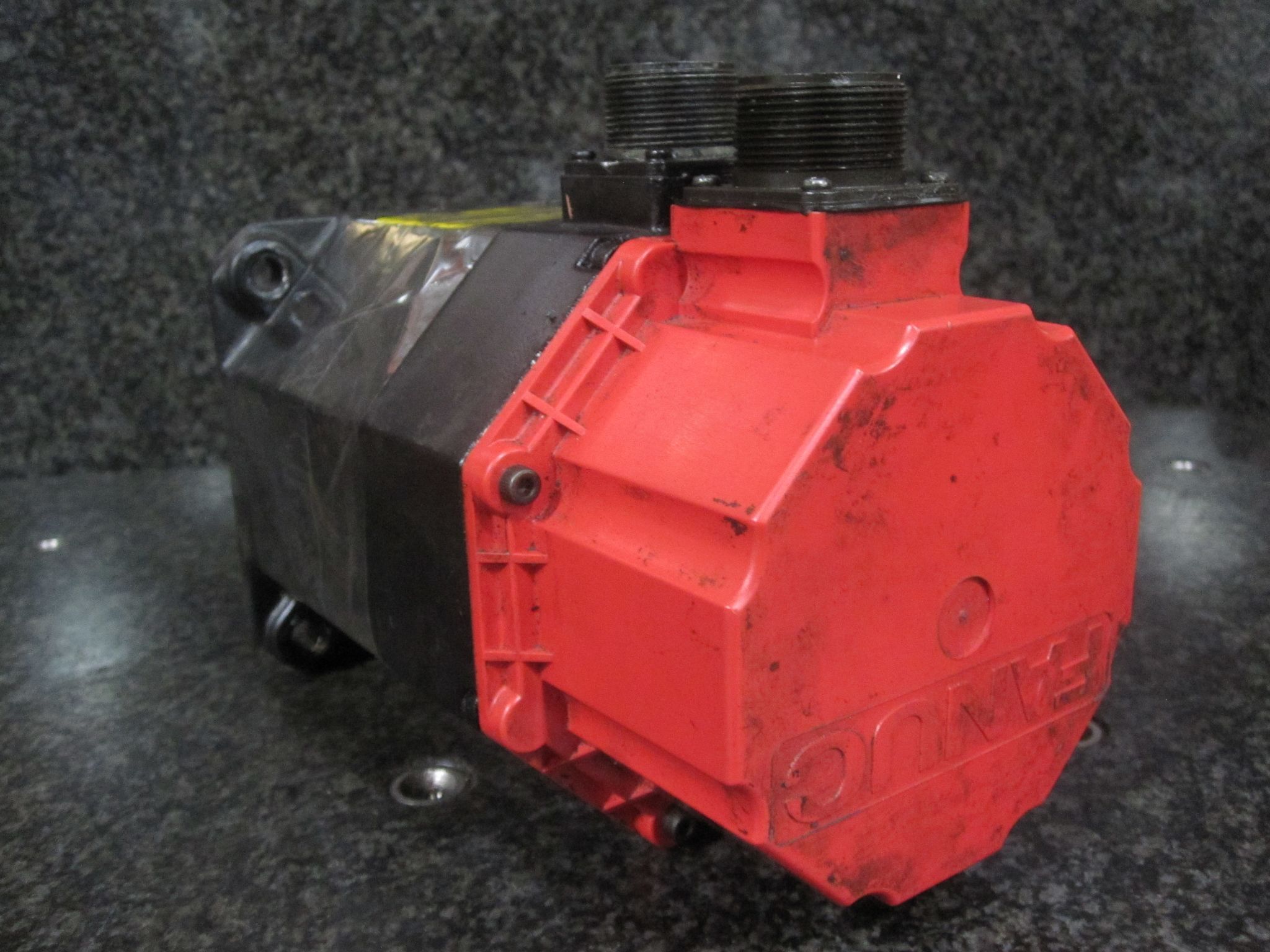 FANUC AC SERVO MOTOR A06B-0123-B088-R A3/3000 3/3000 α α3 α3/3000 4