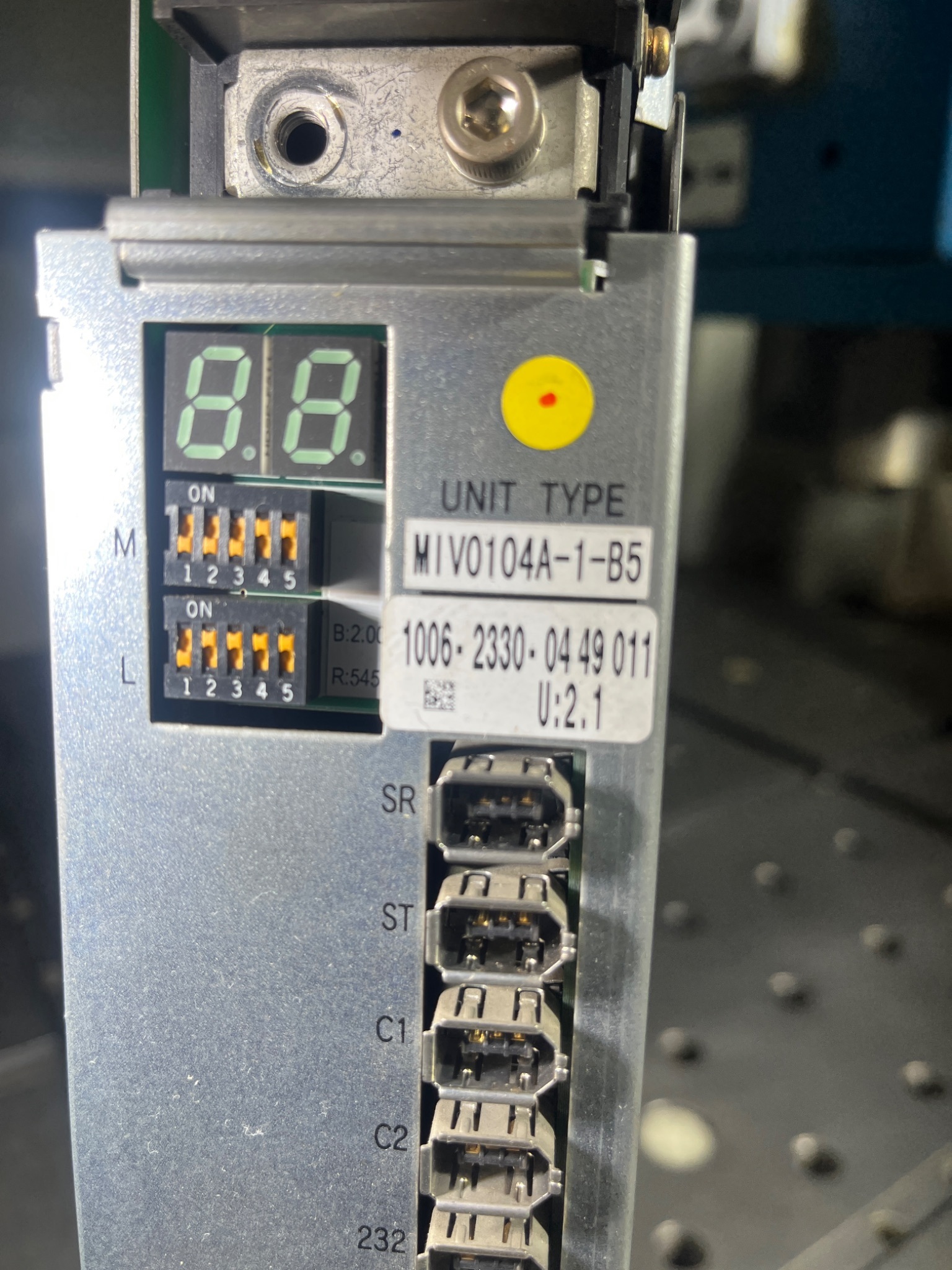 Okuma MIV0404A-1-B5 Servo Drive 2