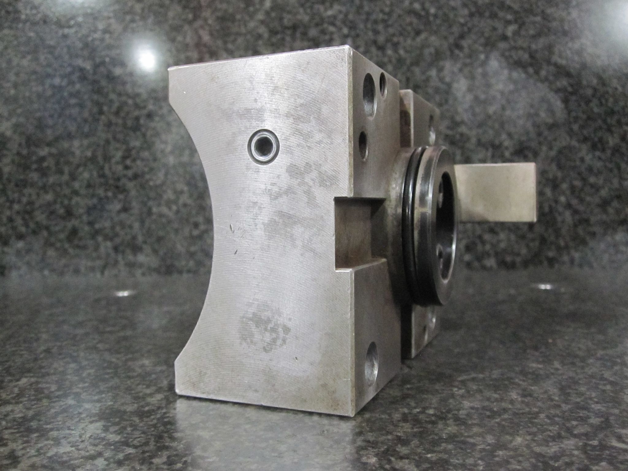 BMT60 BMT 60 DMG MORI SEIKI 1.0" SQUARE SHANK TURNING TOOL HOLDER W/ ISCAR TOOL 10