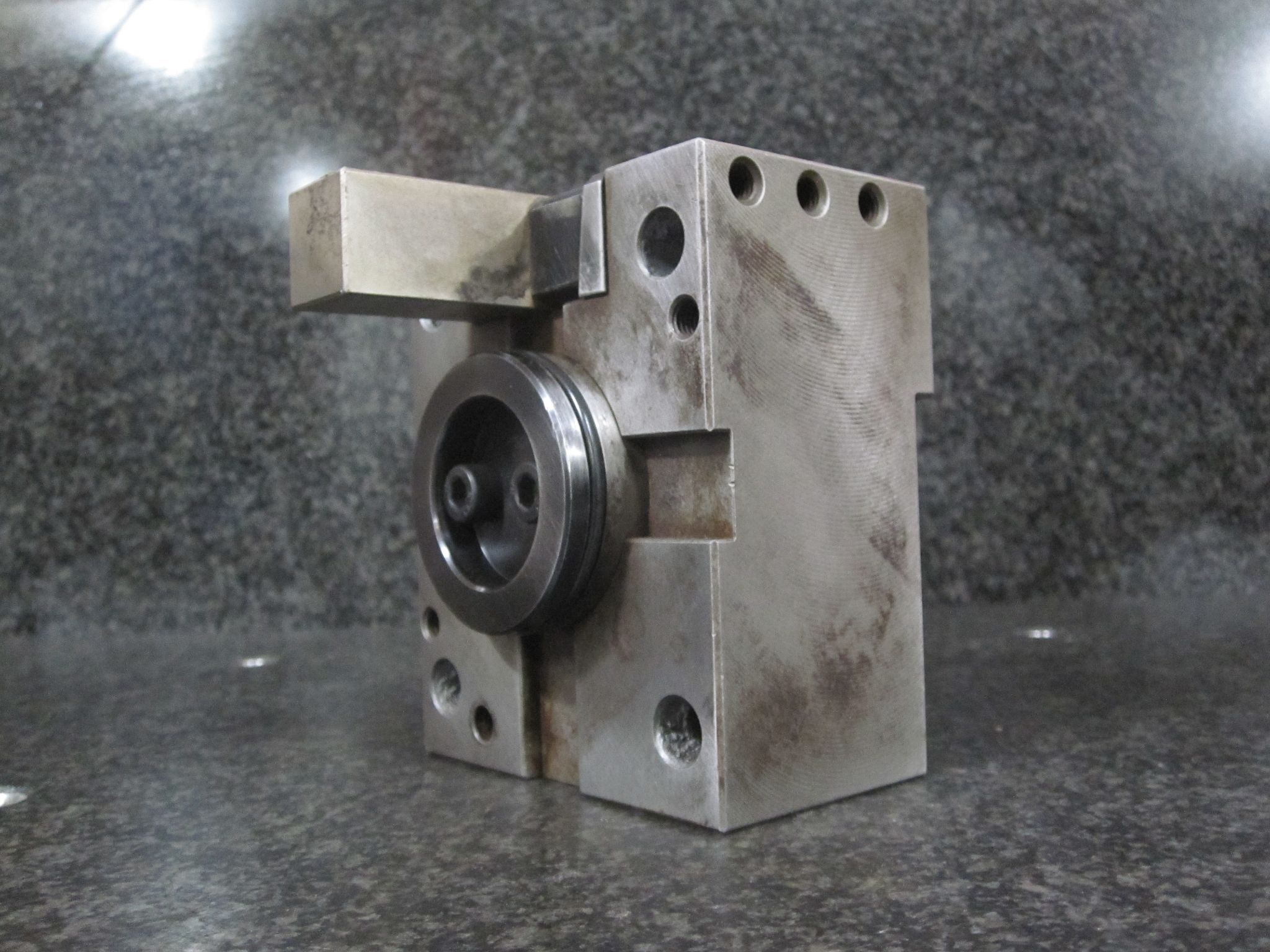 BMT60 BMT 60 DMG MORI SEIKI 1.0" SQUARE SHANK TURNING TOOL HOLDER W/ ISCAR TOOL 11