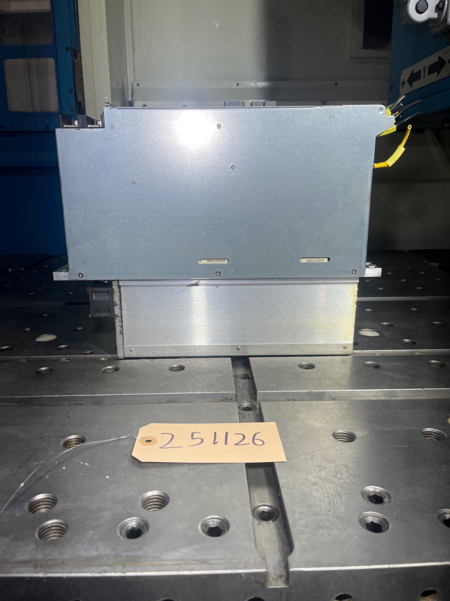 Okuma MIV0404A-1-B5 Servo Drive 4