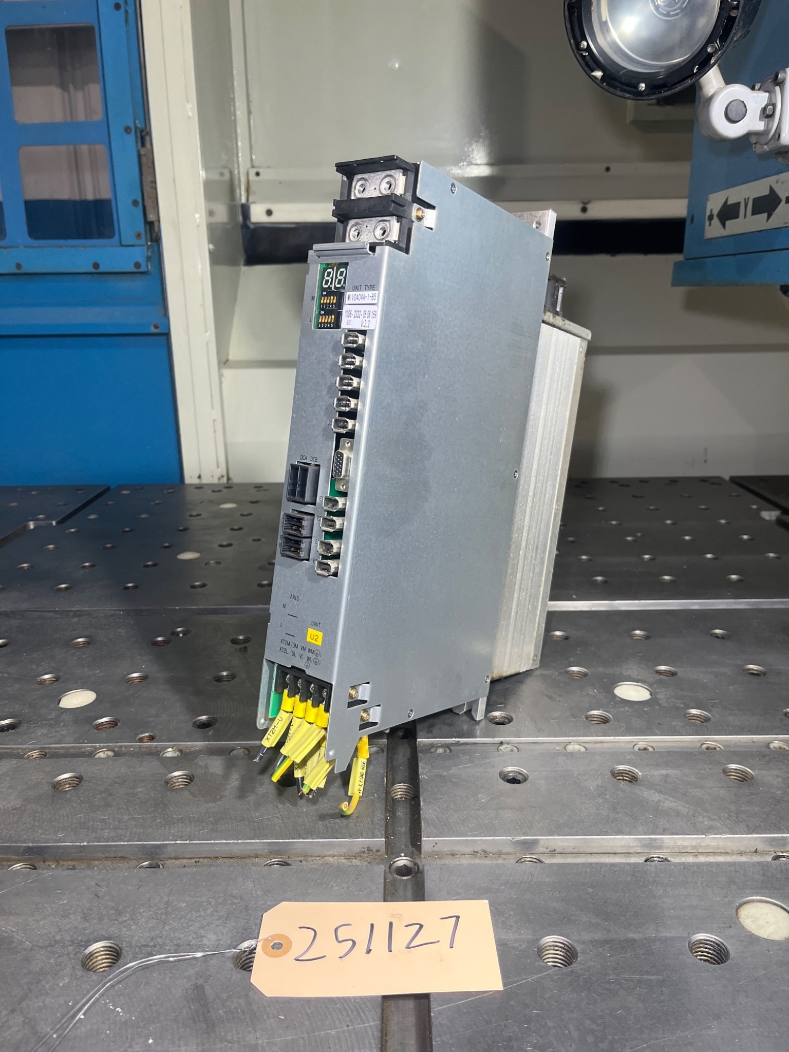 Okuma MIV0404A-1-B5 Servo Drive 0