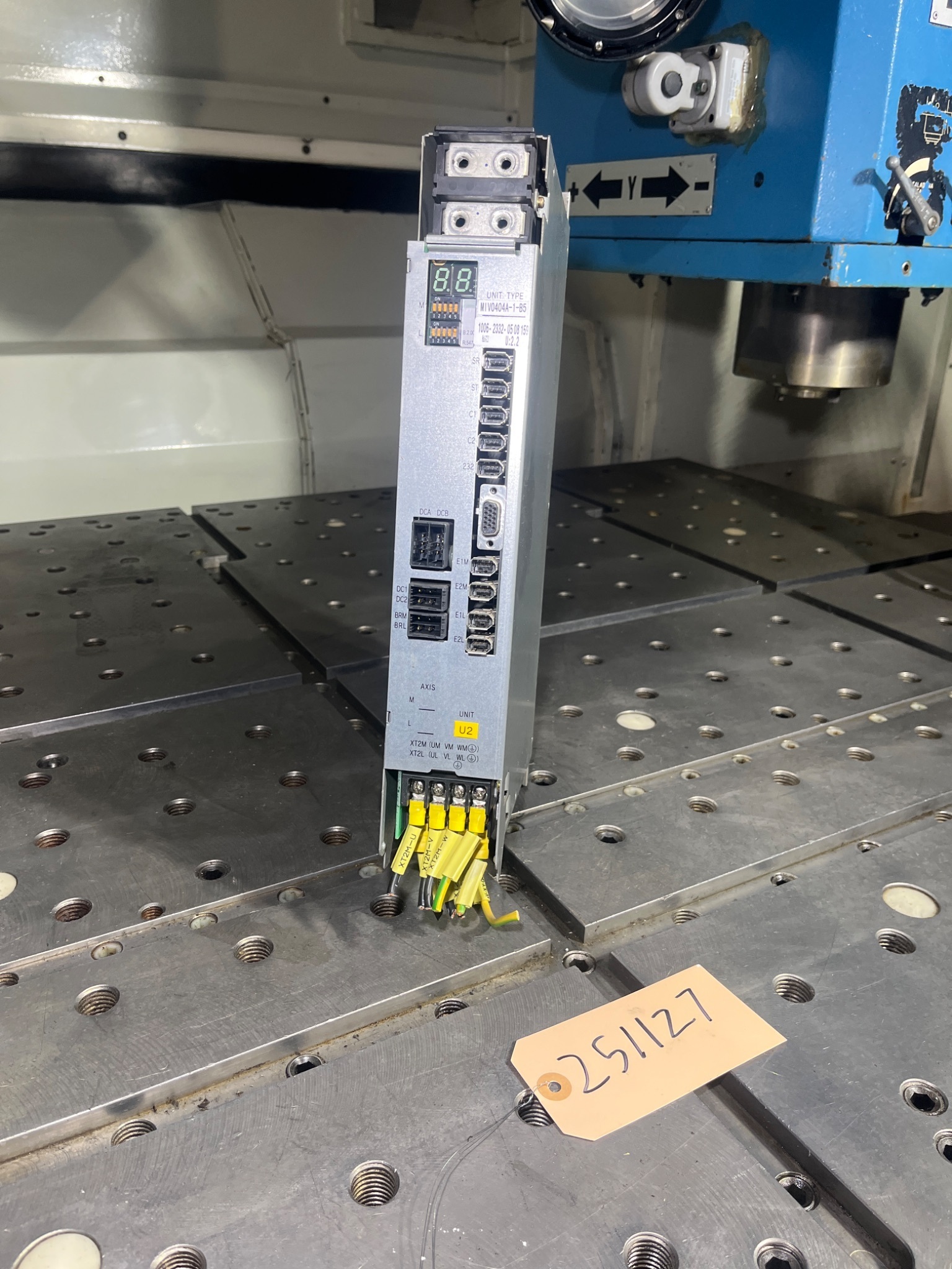 Okuma MIV0404A-1-B5 Servo Drive 1