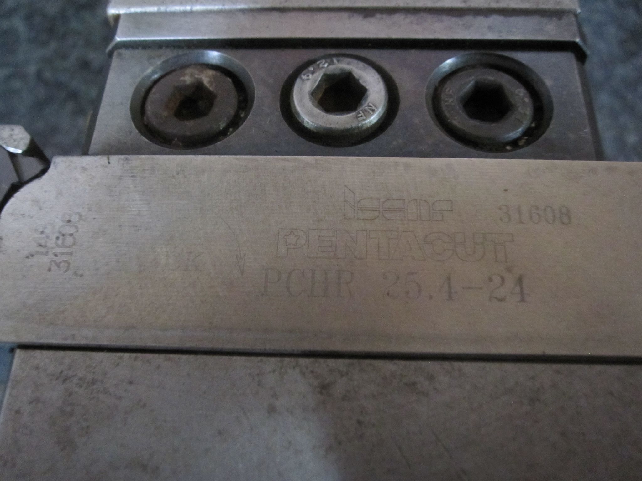 BMT60 BMT 60 DMG MORI SEIKI 1.0" SQUARE SHANK TURNING TOOL HOLDER W/ ISCAR TOOL 14