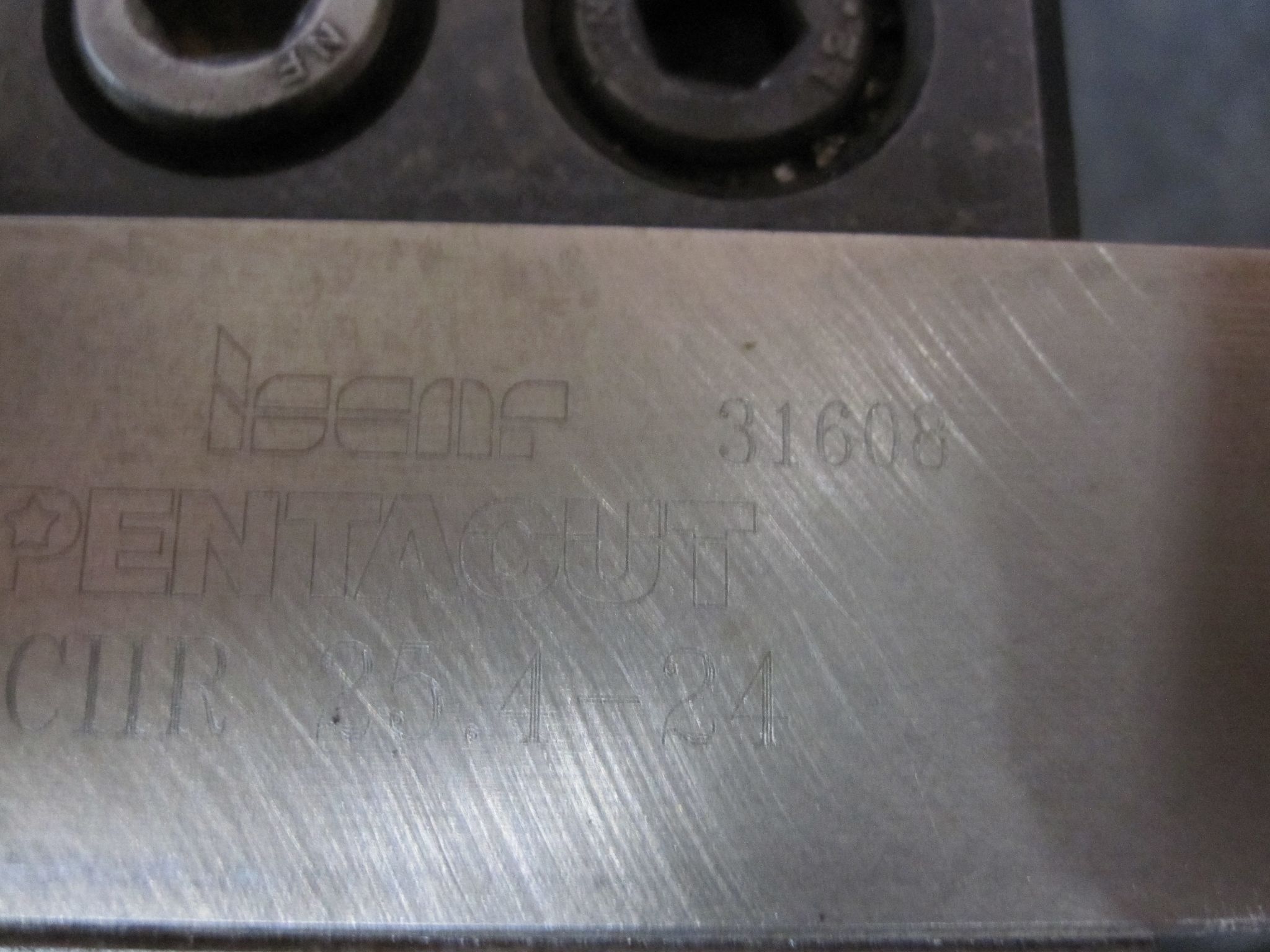 BMT60 BMT 60 DMG MORI SEIKI 1.0" SQUARE SHANK TURNING TOOL HOLDER W/ ISCAR TOOL 16