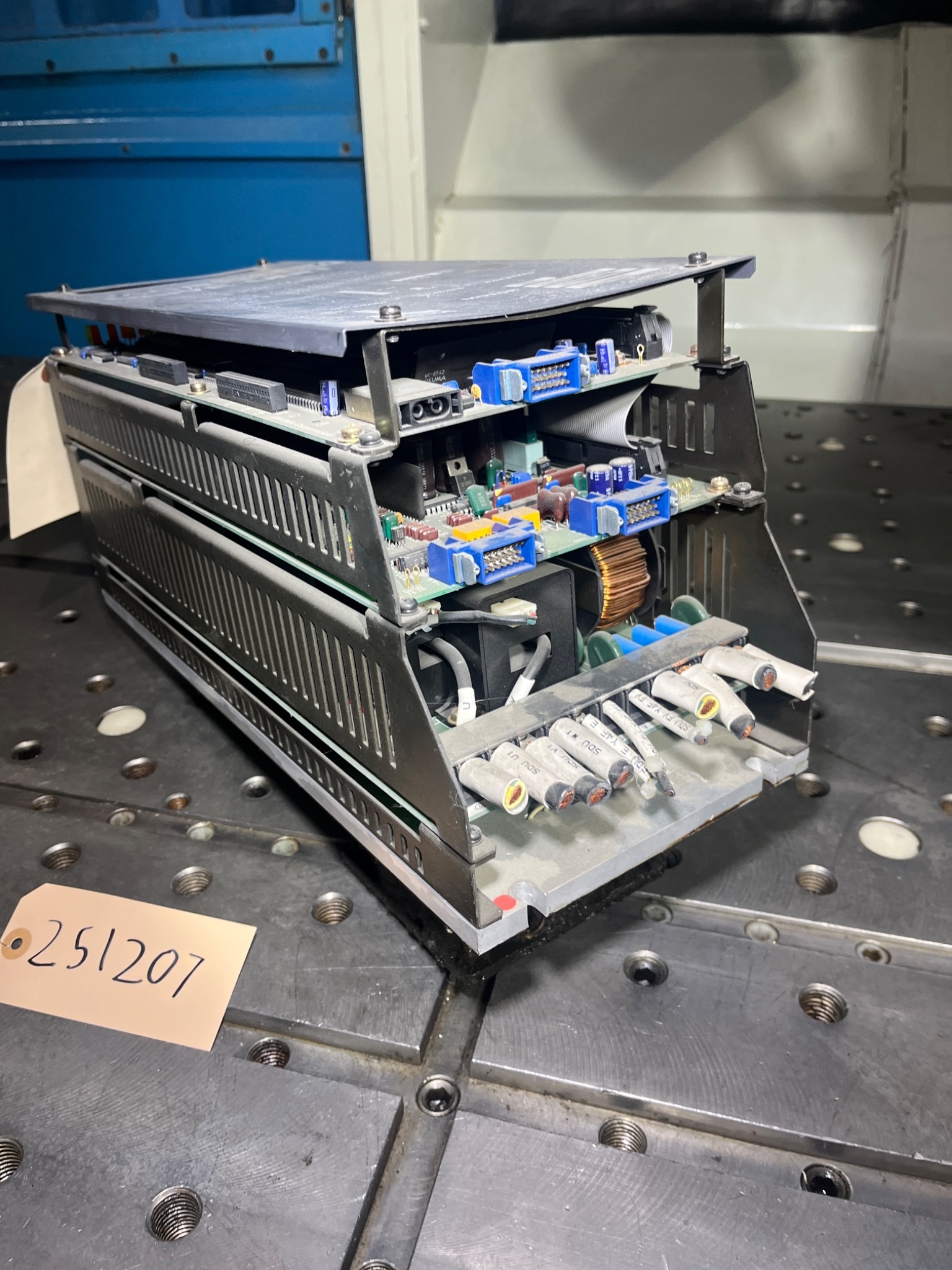 OKUMA VAC ||| D6 SPINDLE DRIVE VAC3-D6 3