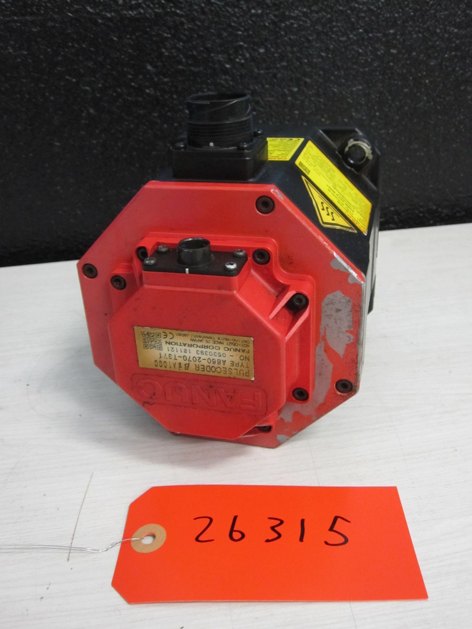 FANUC A06B-2075-B007 BISC 8/3000-B AC SERVO MOTOR W/ ENCODER 2