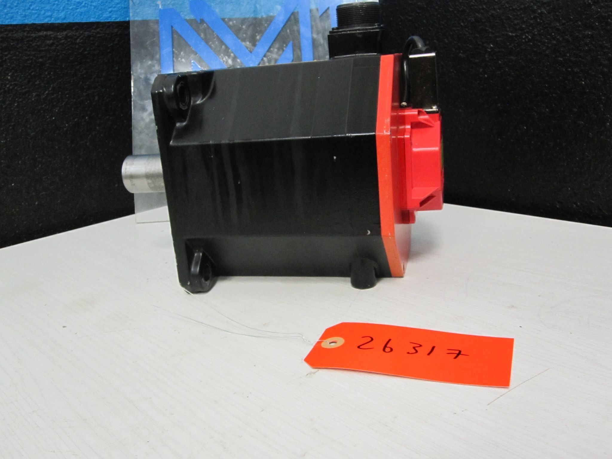 FANUC A06B-0265-B100 AC SERVO MOTOR AIS 22/4000 A860-2000-T301 α 0