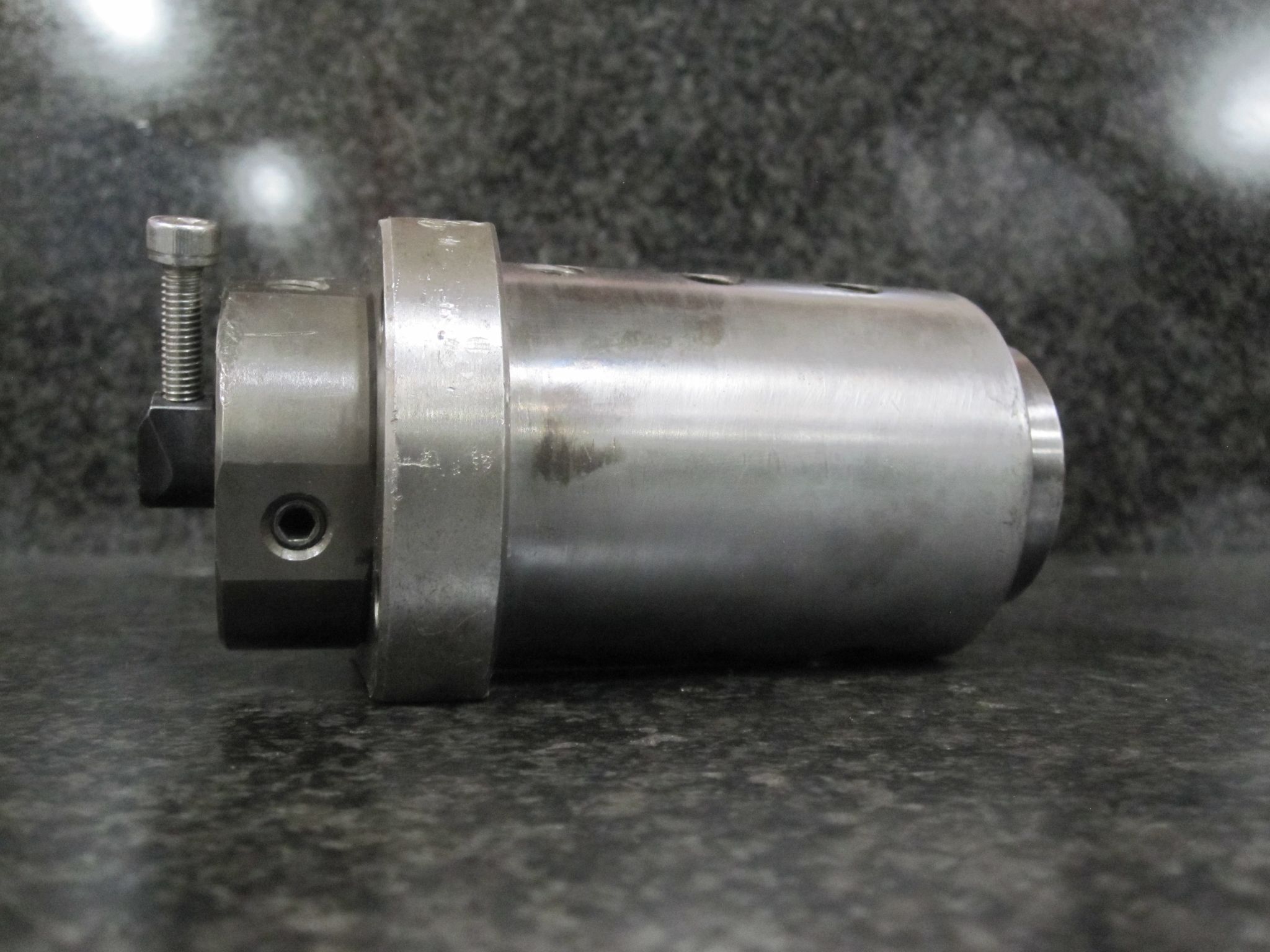 UNBRANDED KITAKO STATIC COLLET ROUND SHANK TURNING TOOL HOLDER 5