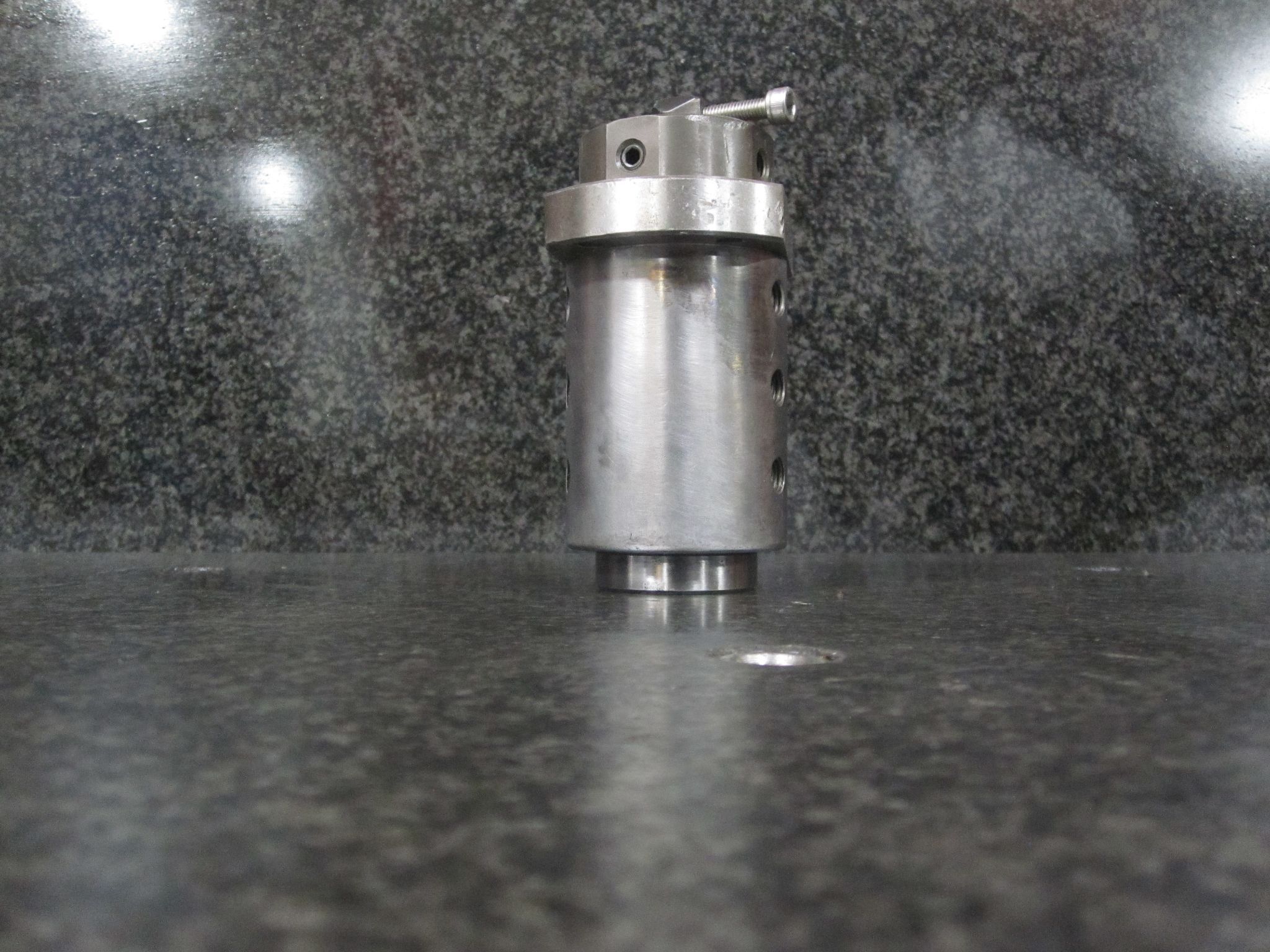 UNBRANDED KITAKO STATIC COLLET ROUND SHANK TURNING TOOL HOLDER 6