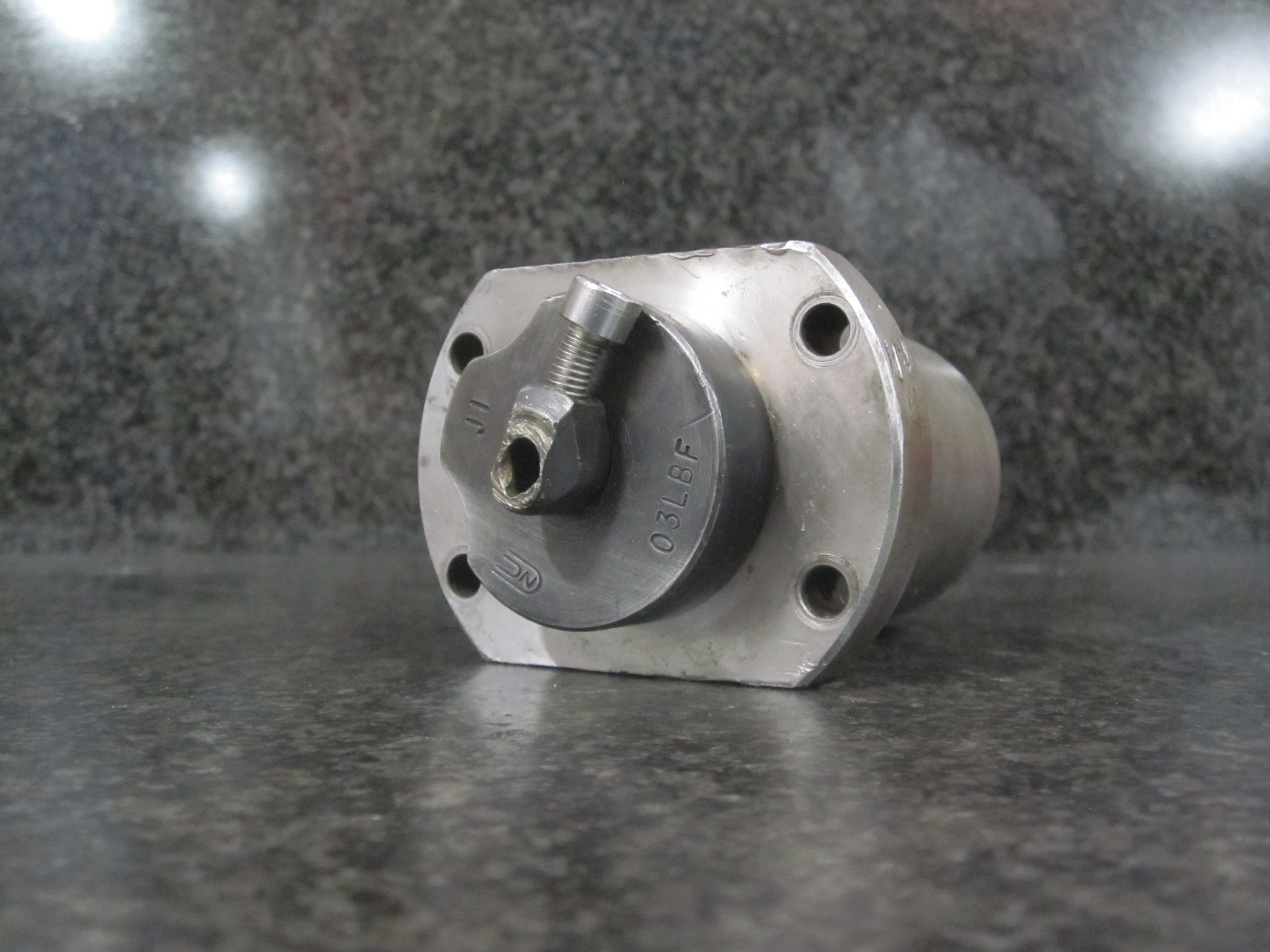 UNBRANDED KITAKO STATIC COLLET ROUND SHANK TURNING TOOL HOLDER 0