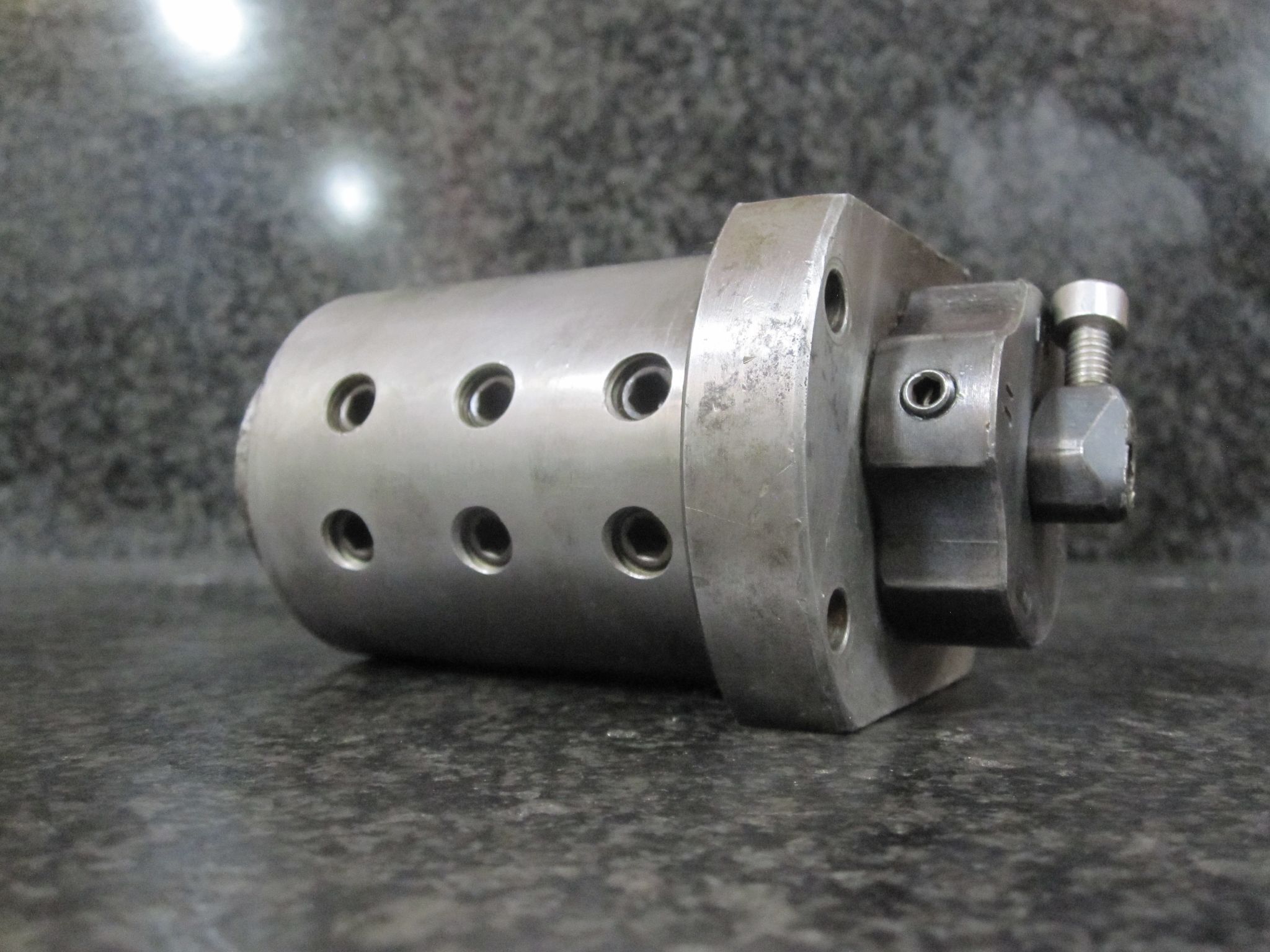 UNBRANDED KITAKO STATIC COLLET ROUND SHANK TURNING TOOL HOLDER 3