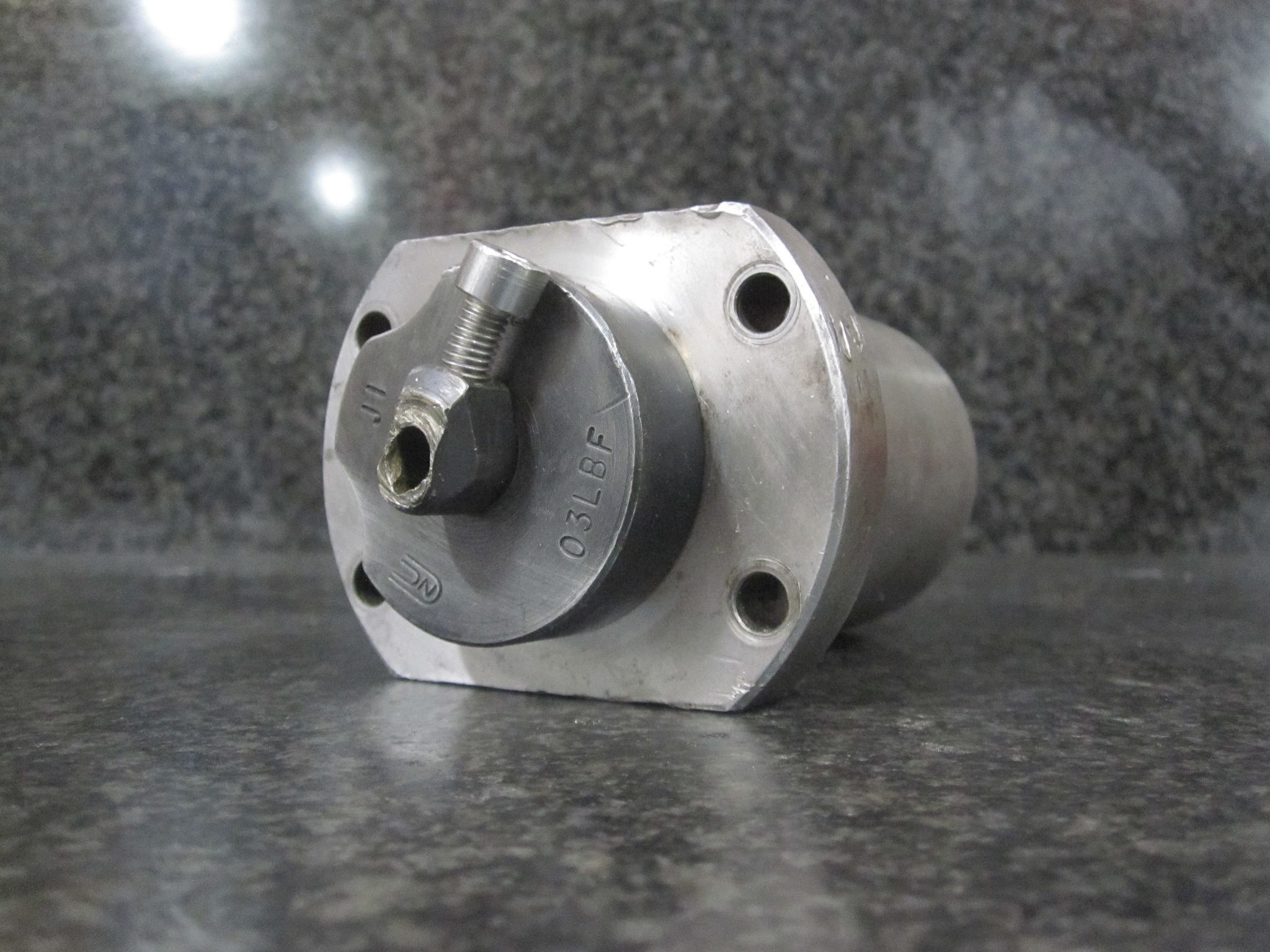 UNBRANDED KITAKO STATIC COLLET ROUND SHANK TURNING TOOL HOLDER 6