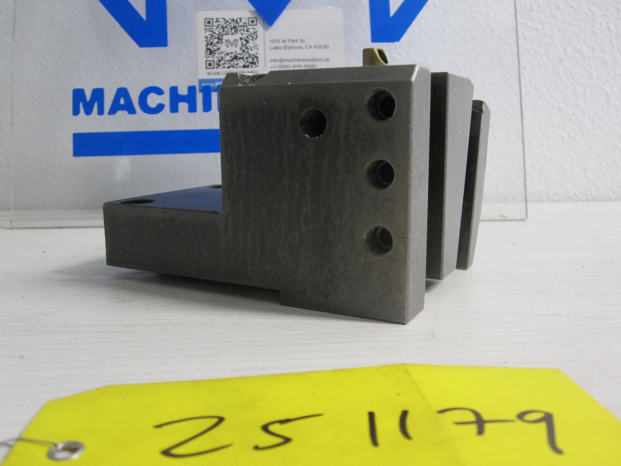 (As-Is) BMT45 Half Index Dual OD Turning Holder 20mm Static Lathe 58 x 58 mm 2