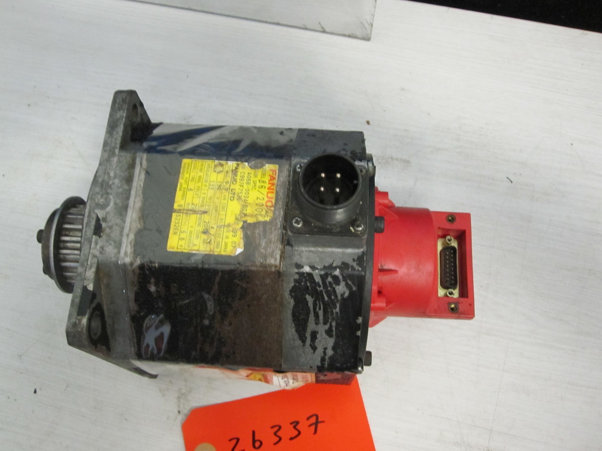 Fanuc B 6/2000 AC servo Motor A06B-0034-B075 1