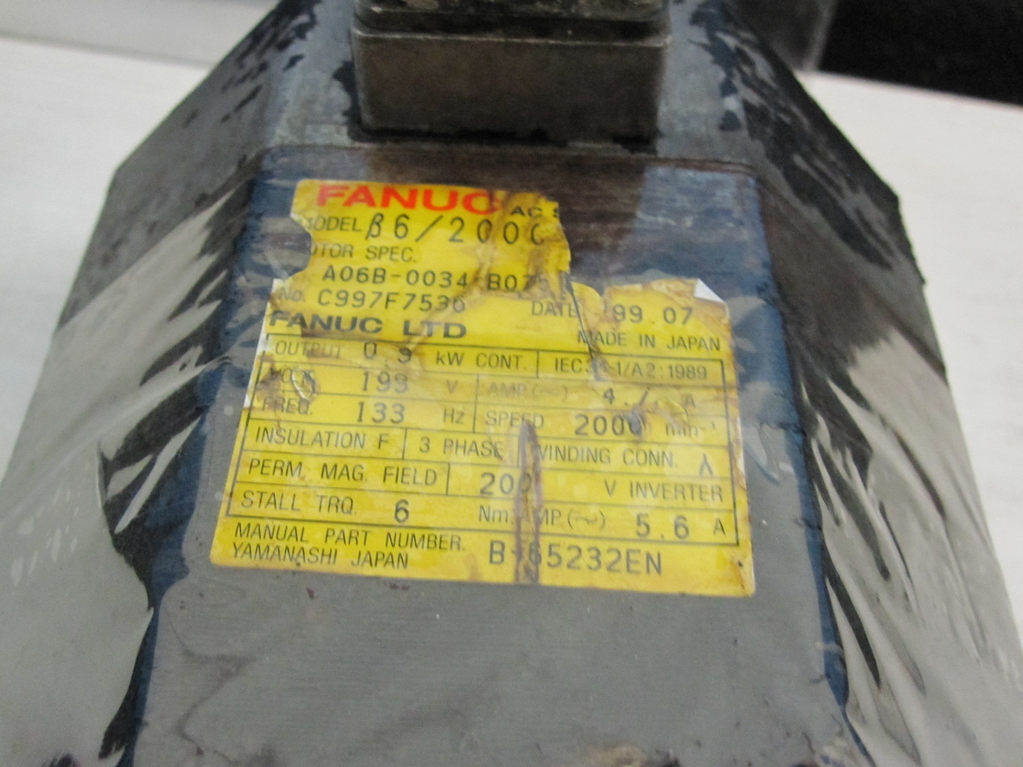 Fanuc B 6/2000 AC servo Motor A06B-0034-B075 6