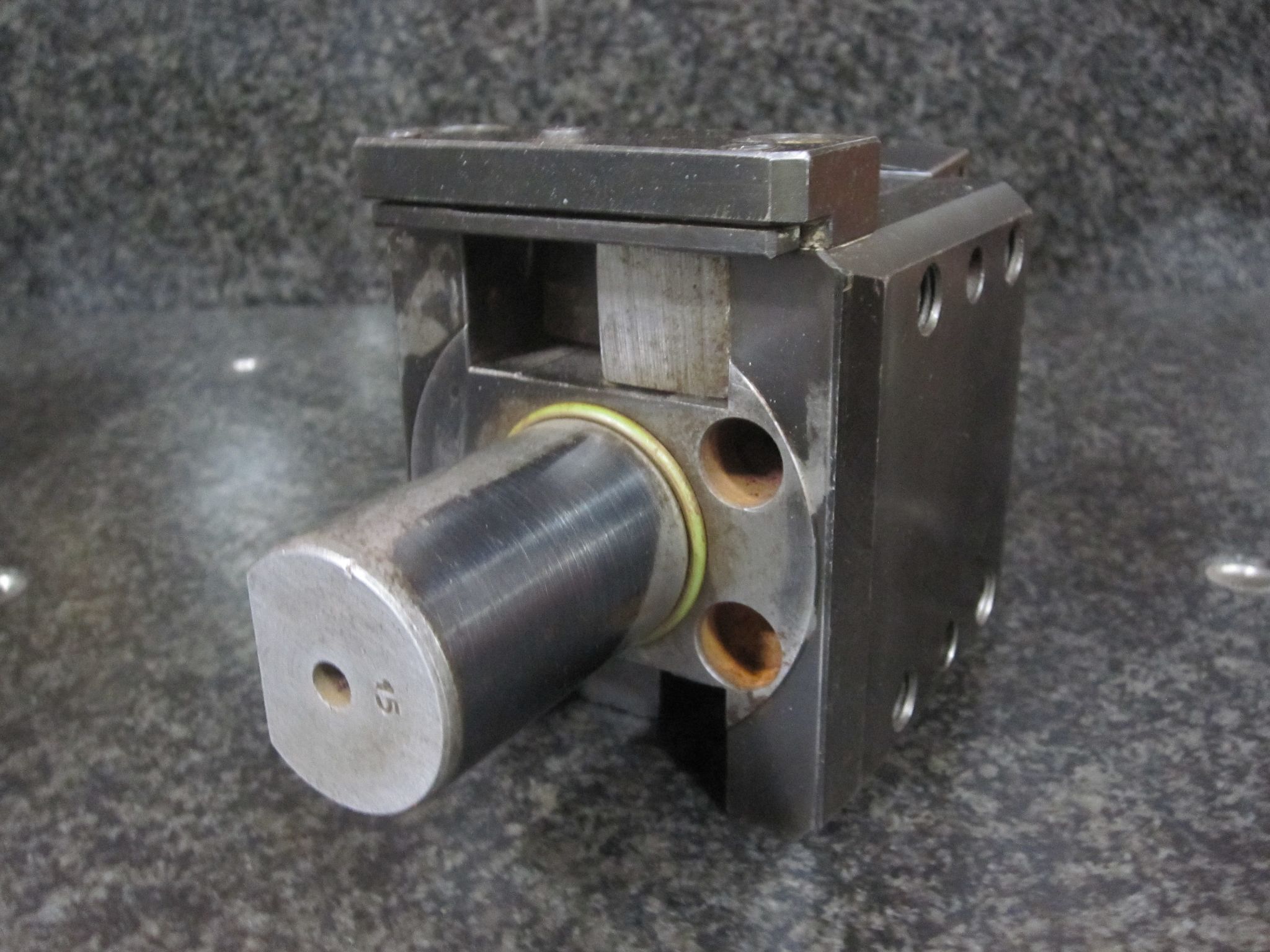 EPPINGER 7.040.228 VDI40 VDI 40 STATIC DOUBLE DUAL TURNING TOOL HOLDER SQUARE SHANK 1.0" 1 INCH 4