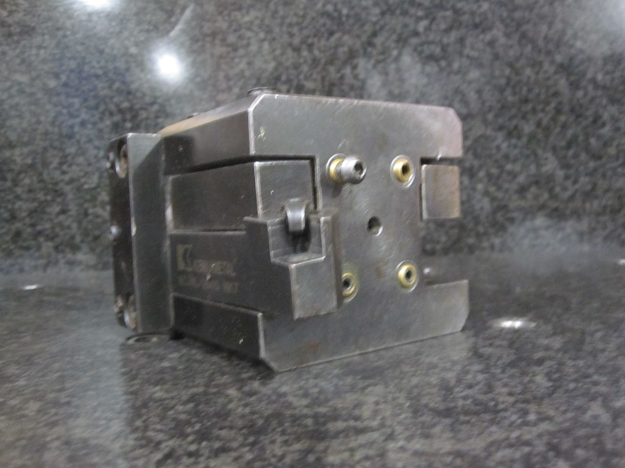 EPPINGER 7.040.228 VDI40 VDI 40 STATIC DOUBLE DUAL TURNING TOOL HOLDER SQUARE SHANK 1.0" 1 INCH 0