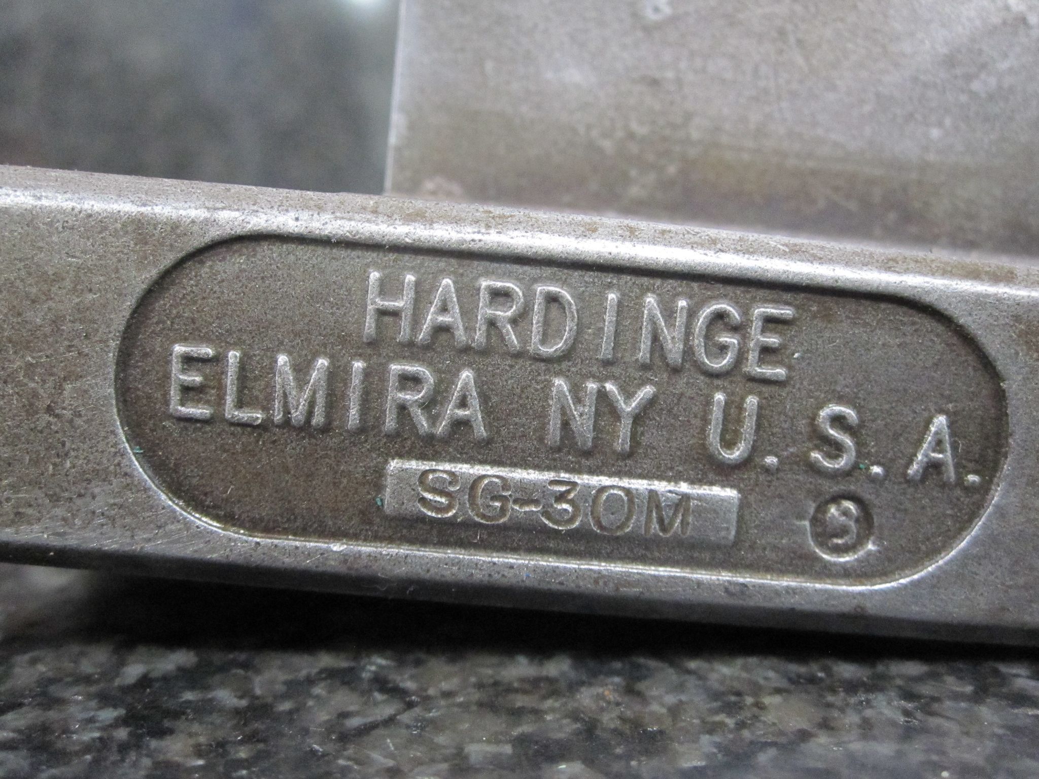 (AS-IS FOR PARTS) HARDINGE SG-30M STATIC BORING BAR HOLDER 76 X 51 MM W/ KEY 40 MM 1.5" 1-1/2" 4