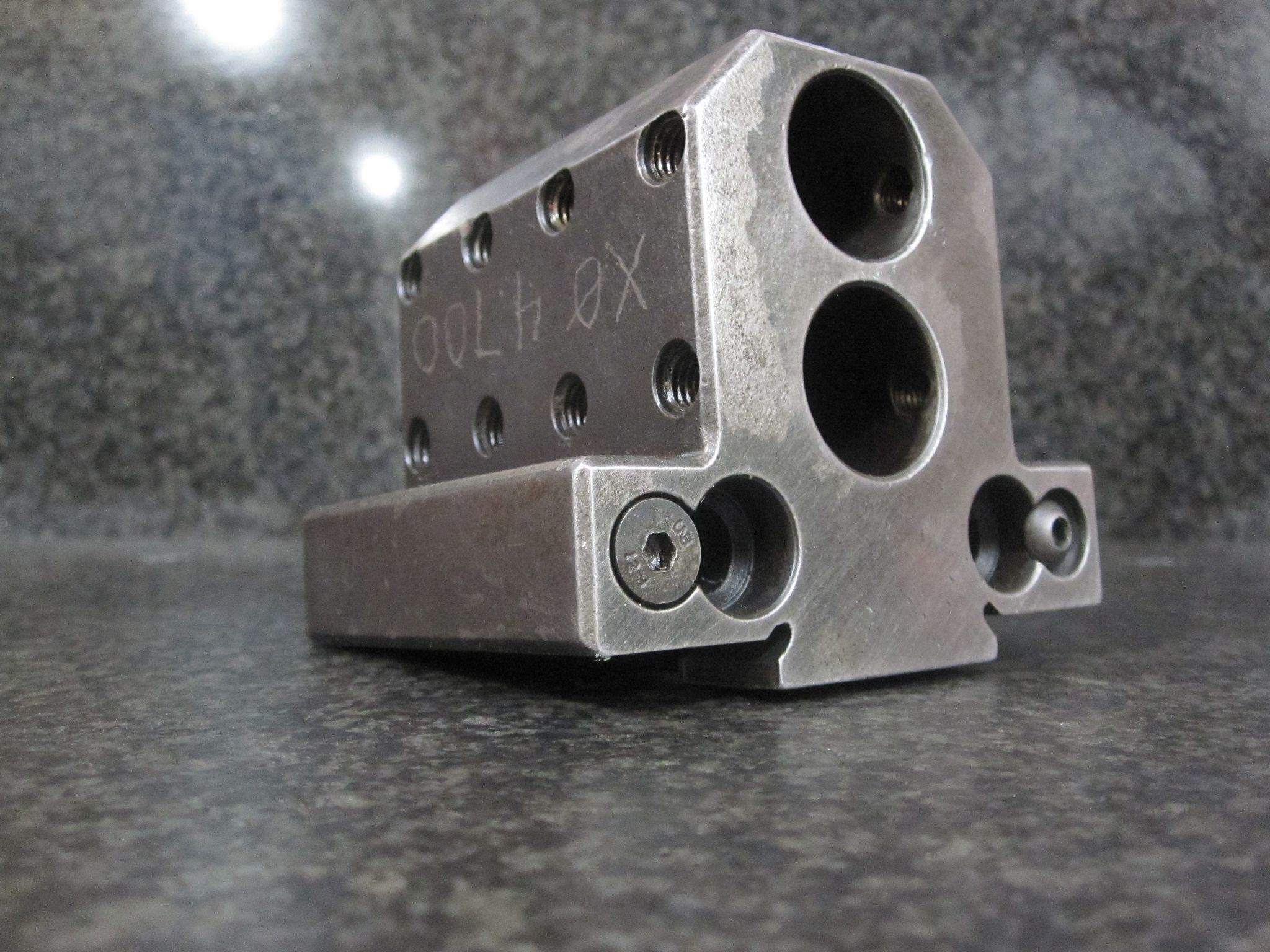 HARDINGE SG-34M STATIC 2X DOUBLE DUAL BORING BAR HOLDER 76 X 51 MM W/ KEY 40 MM 1.0" INCH 10