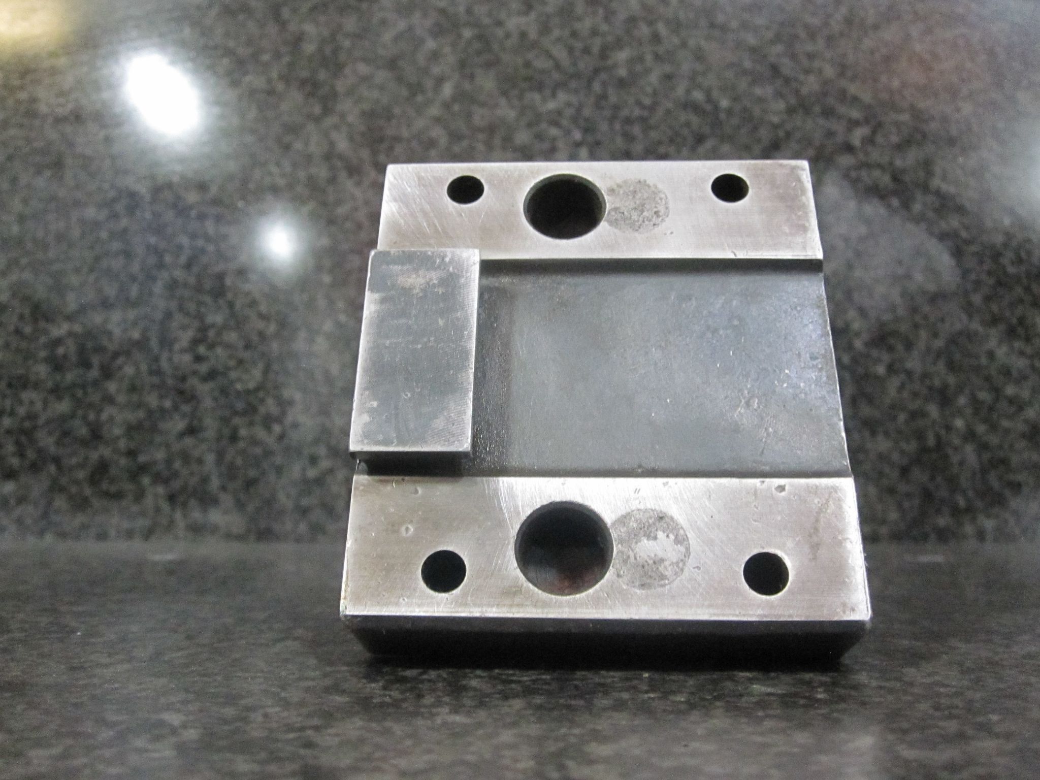 HARDINGE SG-34M STATIC 2X DOUBLE DUAL BORING BAR HOLDER 76 X 51 MM W/ KEY 40 MM 1.0" INCH 14