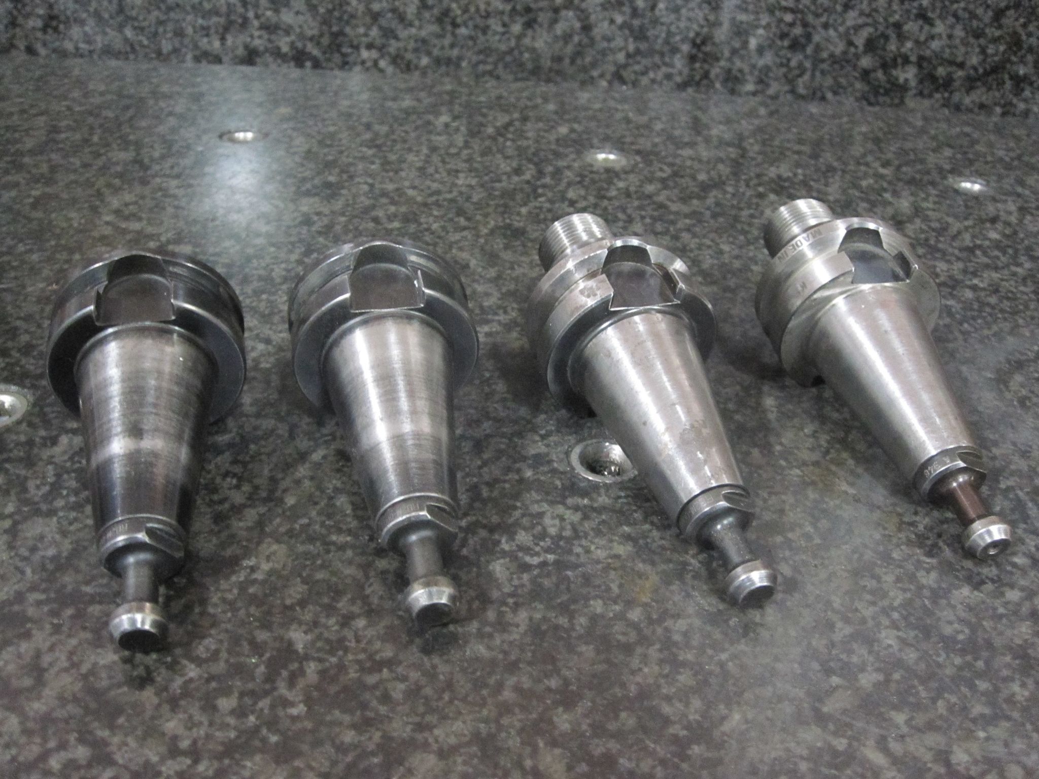 4X LOT OF 4 BT30 TOOL HOLDERS ER16 0.75" 3/4" KENNAMETAL COMMAND VALENITE 1