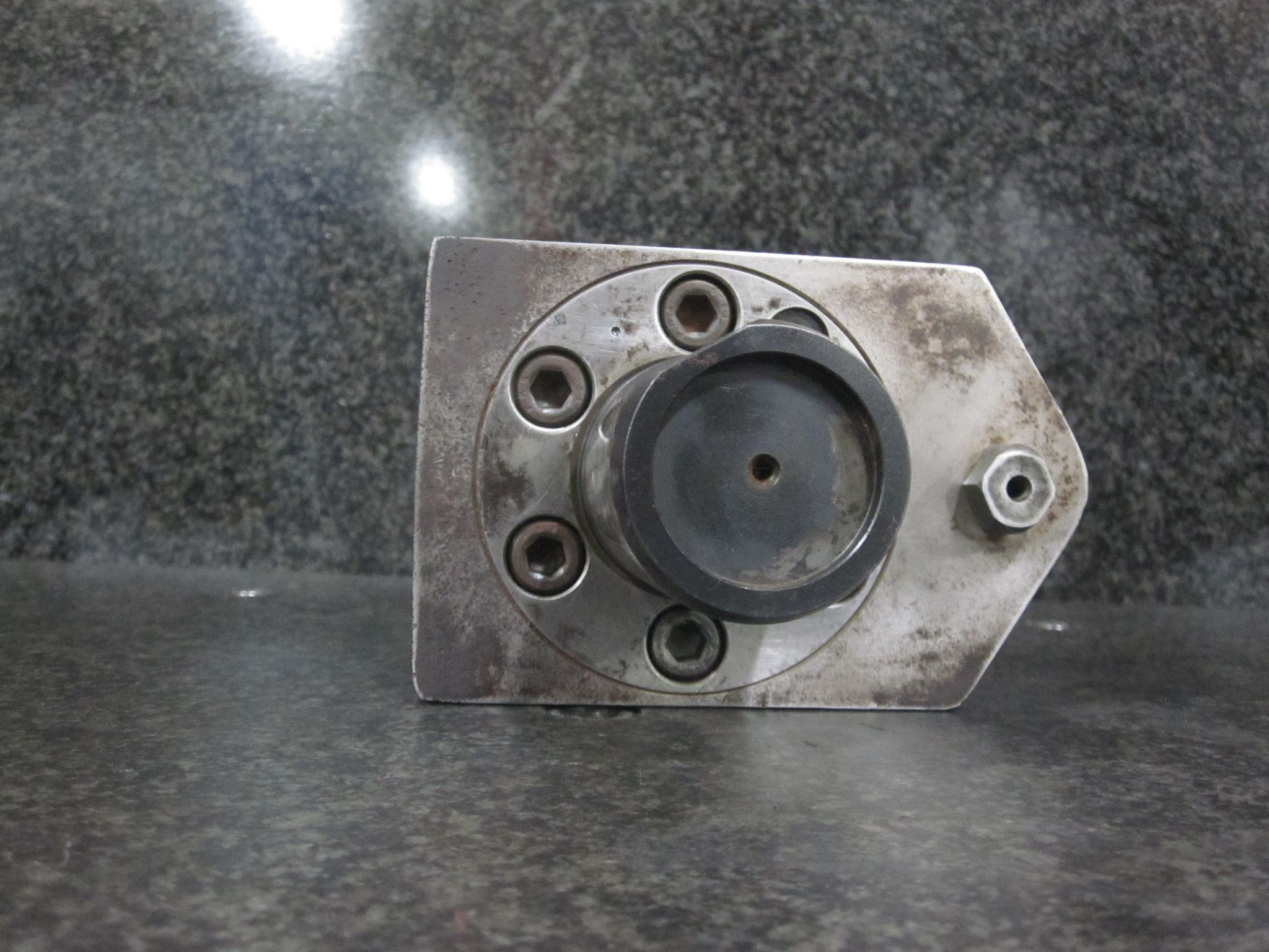 (AS-IS) MAZAK VDI50 VDI 50 SQT 2.0" BORING BAR STATIC HOLDER INCH 11