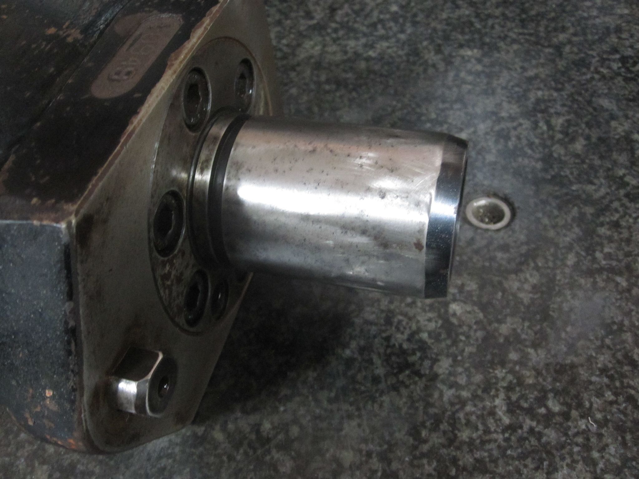 (AS-IS) MAZAK VDI50 VDI 50 SQT 2.0" BORING BAR STATIC HOLDER INCH 9