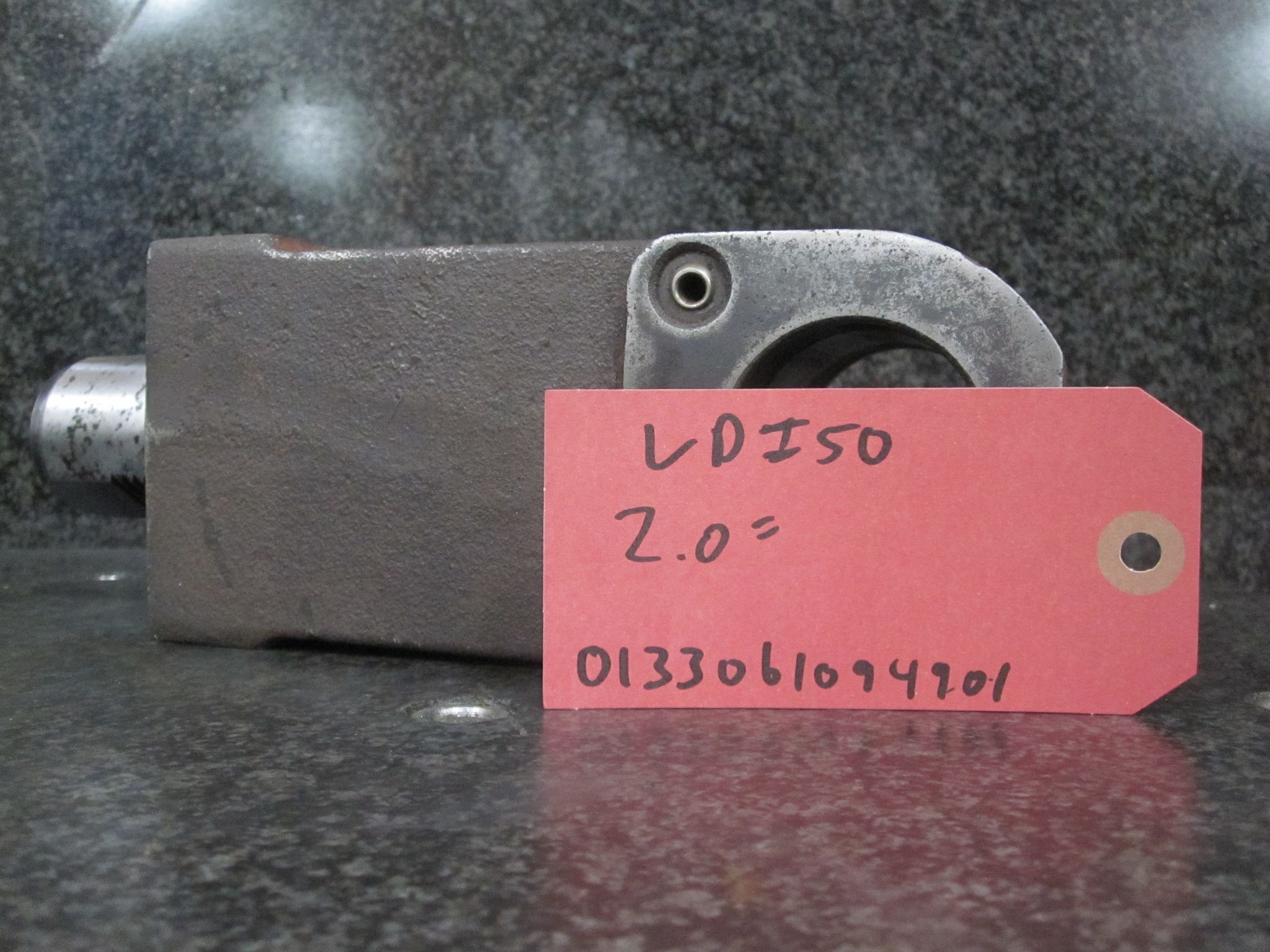(AS-IS) MAZAK VDI50 VDI 50 SQT 2.0" BORING BAR STATIC HOLDER INCH 2
