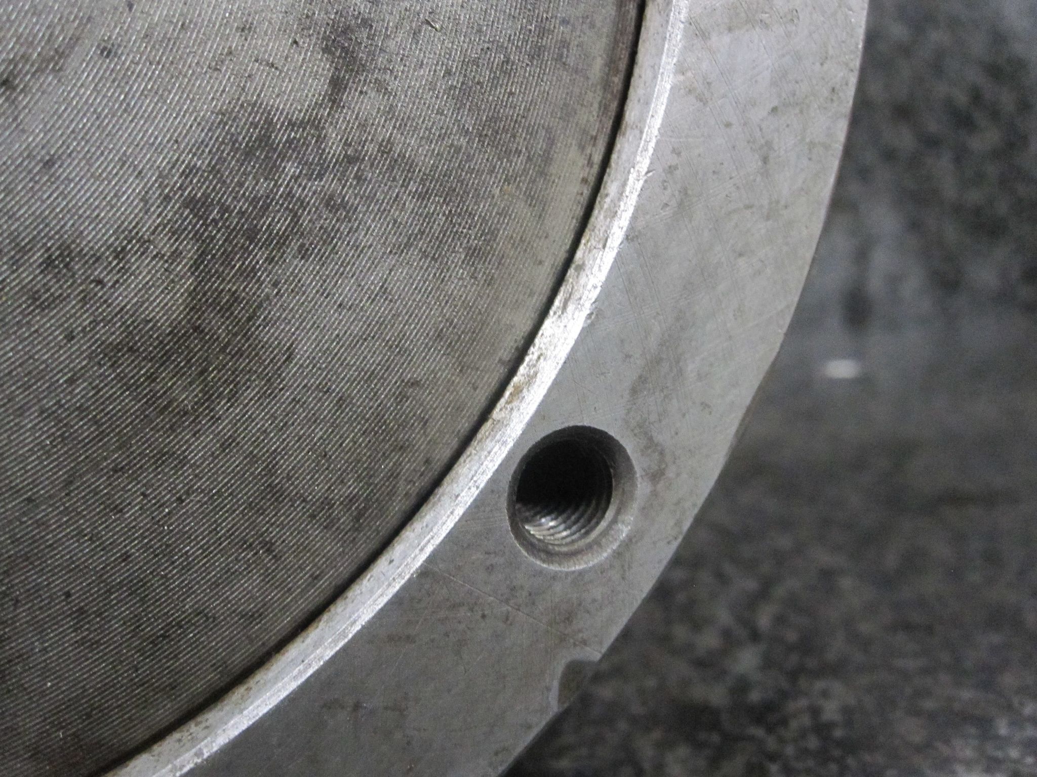 BISON 3-JAW SCROLL CHUCK 3 JAW 8" CHUCK 2" THRU HOLE FRONT MOUNT PLAIN BACK 200mm LATHE 13
