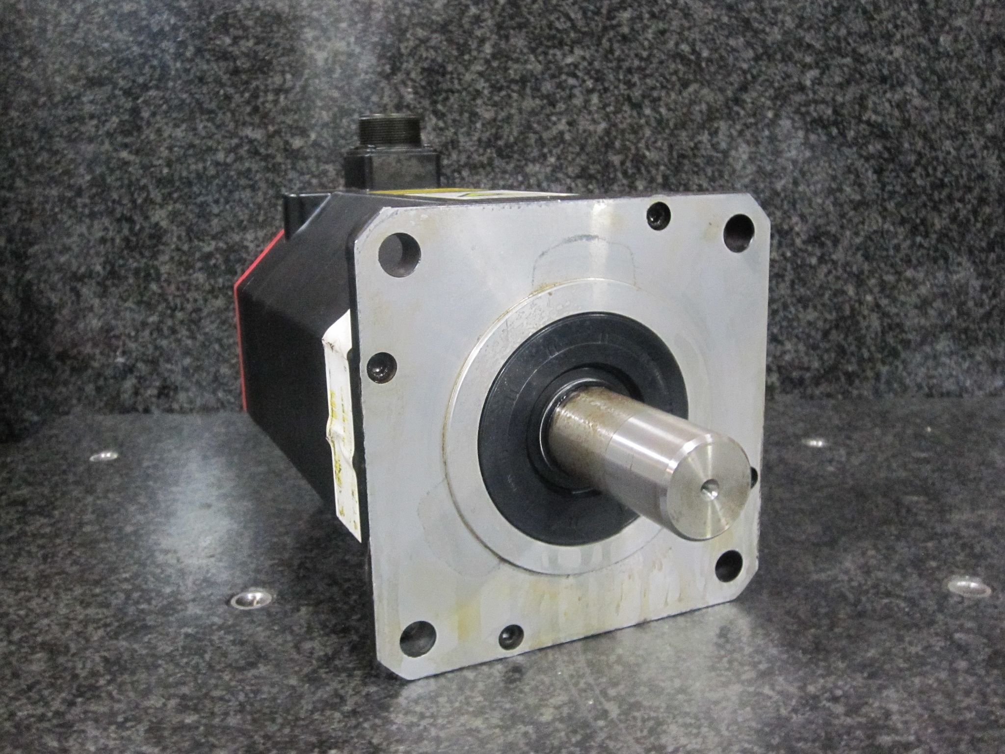 FANUC AC SERVO MOTOR ALPHA A06B-0247-B100 A22/3000 22/3000 A22 α22 α22/3000 *UNTESTED* 1