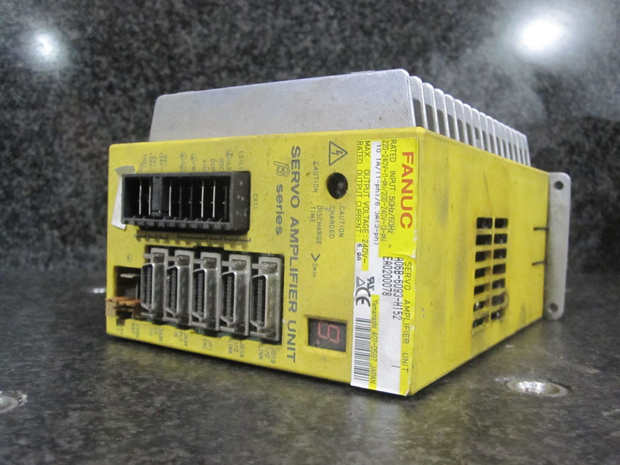 (AS-IS FOR PARTS) FANUC SERVO AMPLIFIER UNIT A06B-6093-H152 BETA SERIES (AS-IS FOR PARTS) 0