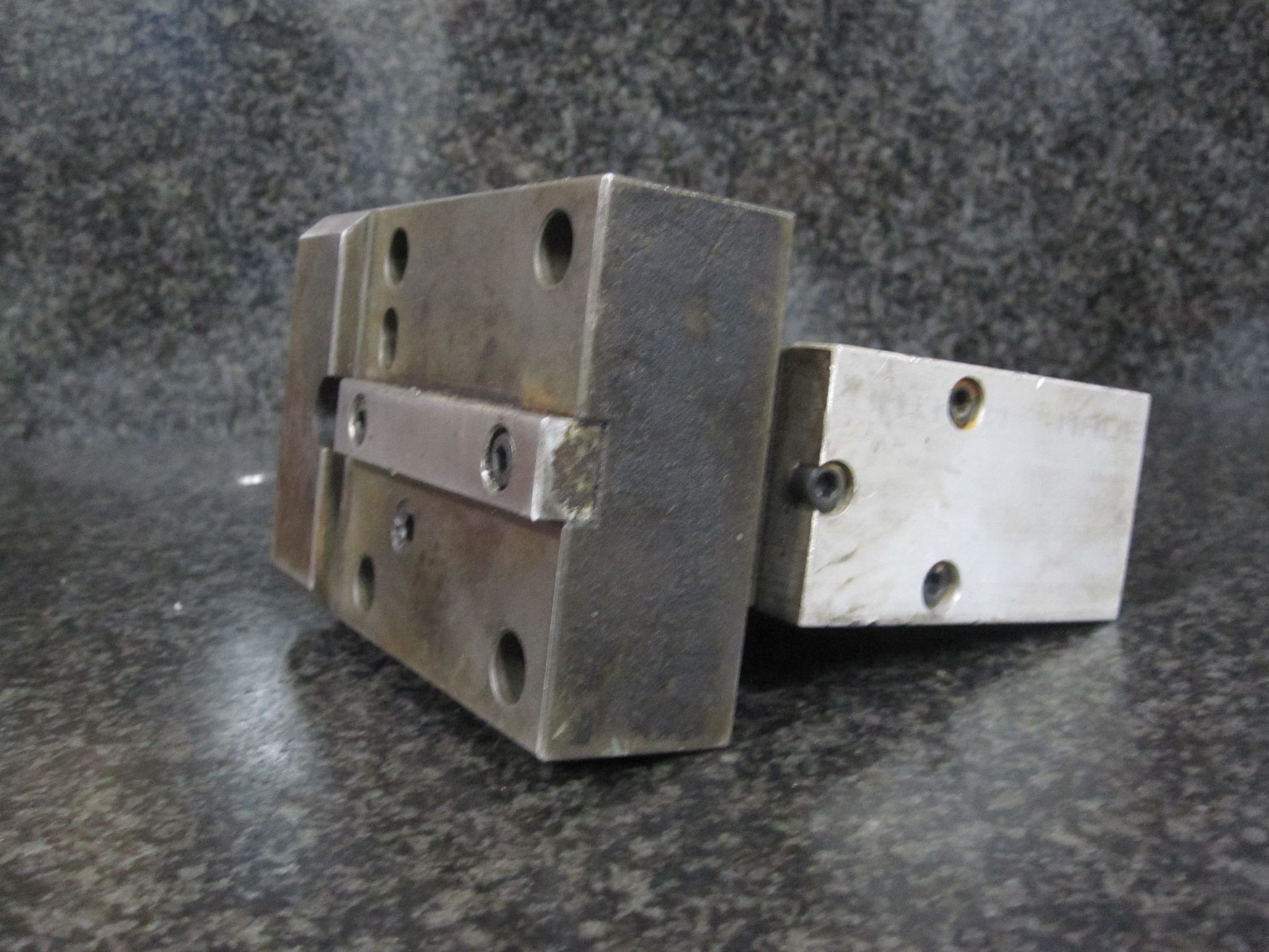 BMT55 BMT 55 DUAL DOUBLE BORING BAR HOLDER 1.0" STATIC **PLUGGED** 9