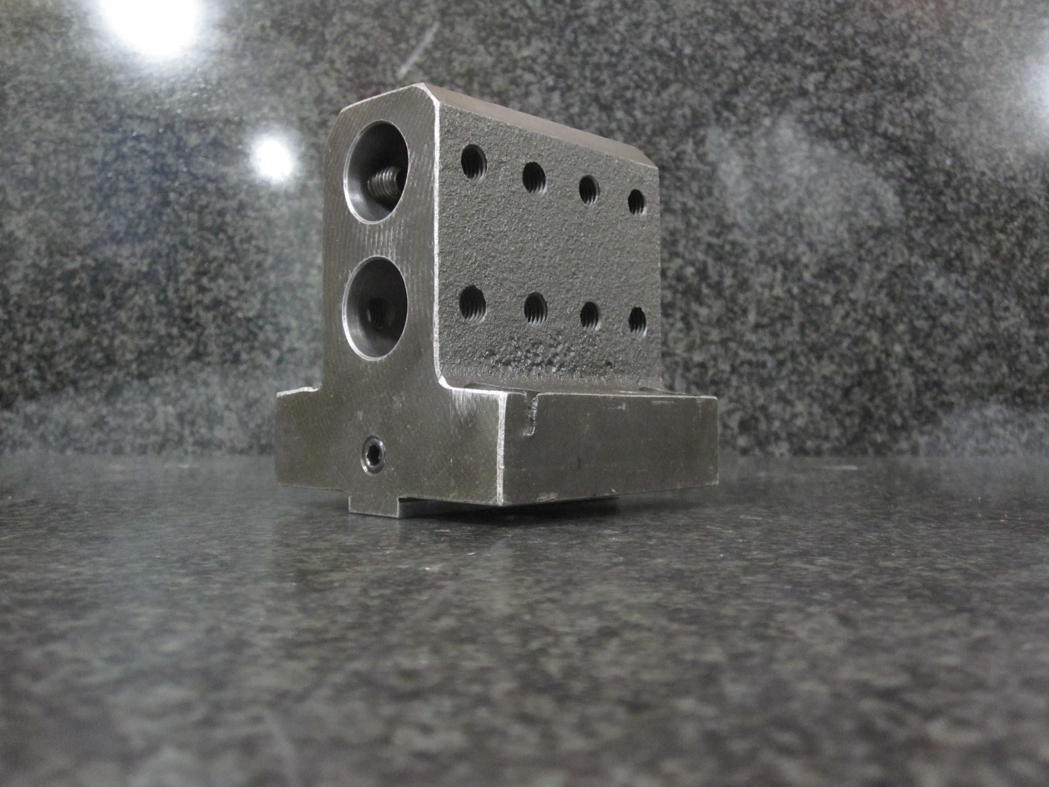DUAL BORING BAR HOLDER DOUBLE BORING STATIC 1.0" ONE INCH TW20 71 X 69MM (AS-IS) 1