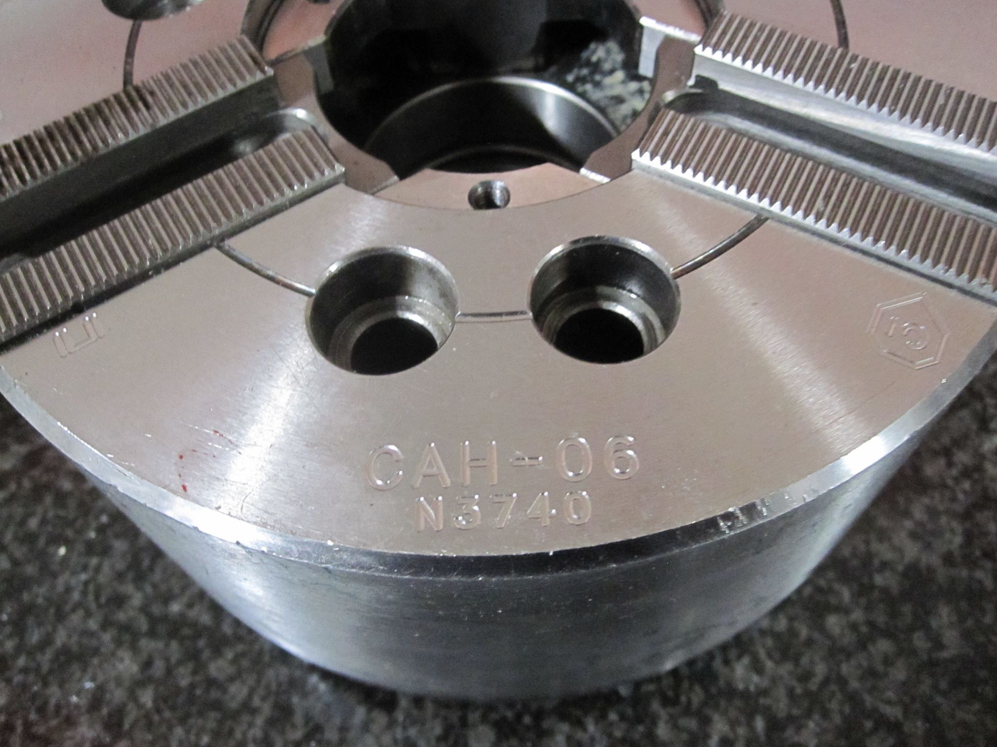 SEOAM 6" POWER CHUCK 3-JAW HYDRUALIC CAH-06 A2-5 4