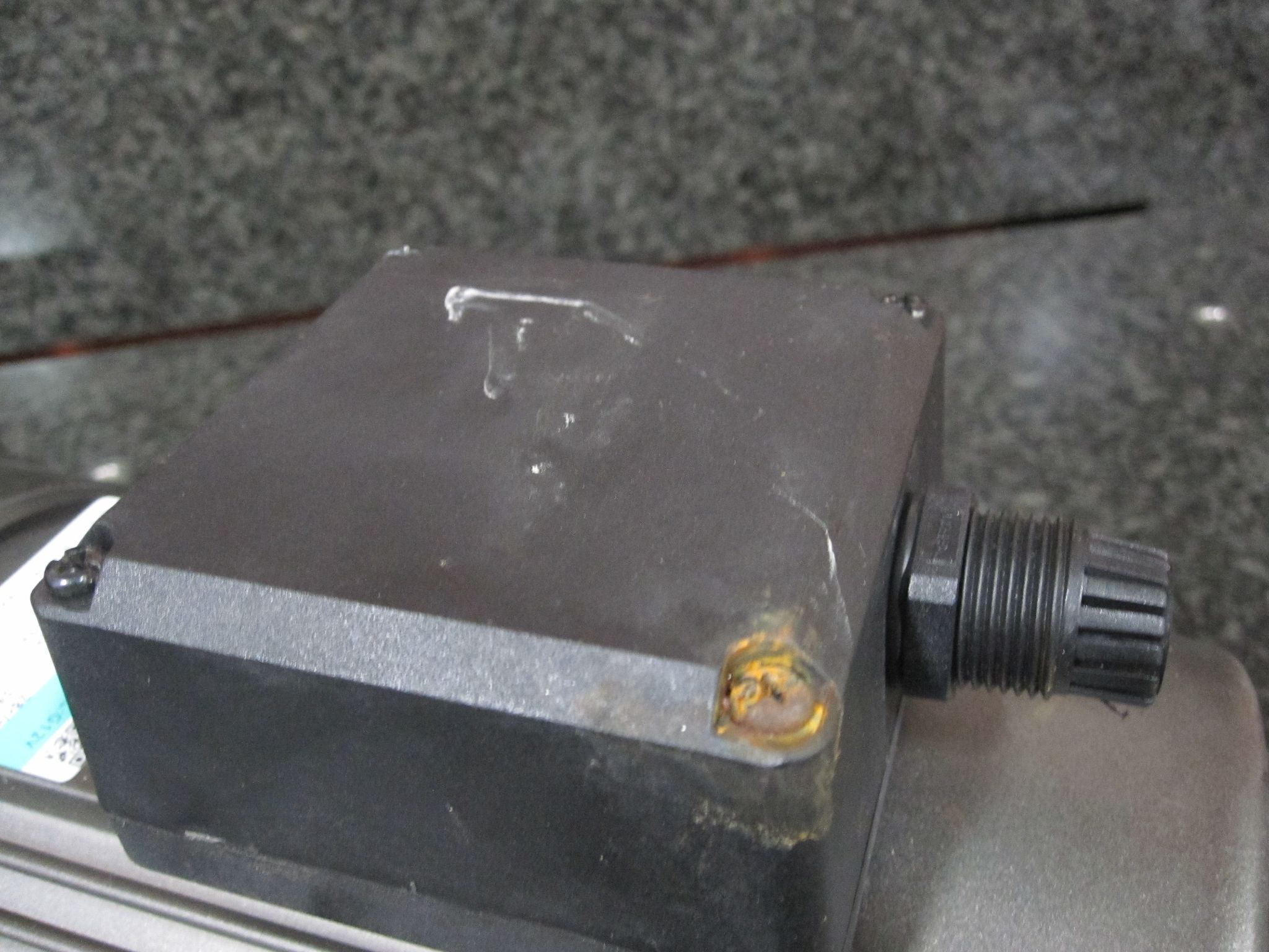 (AS-IS) SESAME PRECISION GEAR MOTOR G12V G12V400S-50 400W 220V (AS-IS) 15