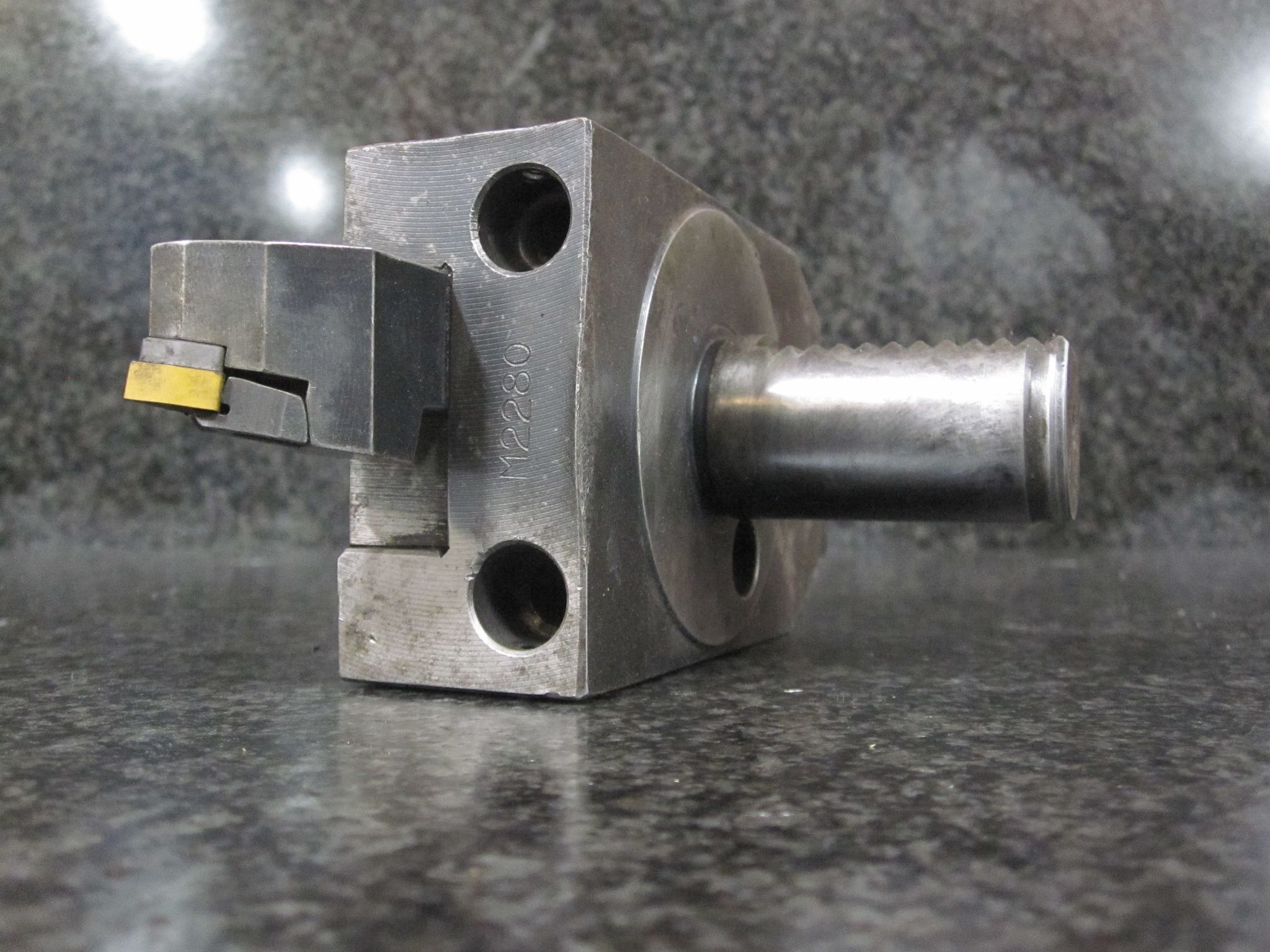 VDI30 VDI 30 STATIC SQUARE SHANK TOOL HOLDER M2280 1.5" 1-1/2" W/ TOOL MWLNR 12 3C H0M 1