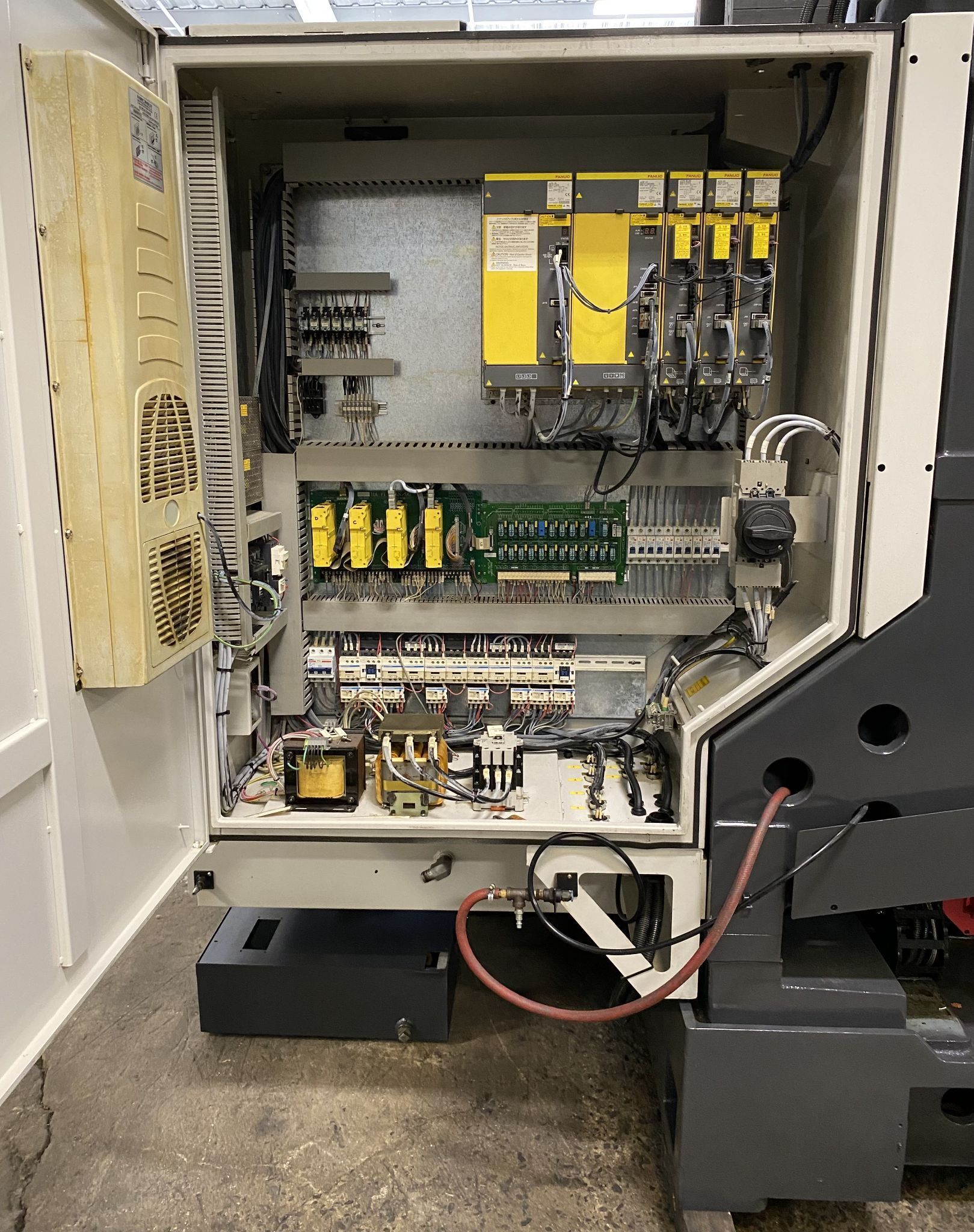 Yama Seiki VMB-1200/50 CNC Vertical Mill - 4th Axis Ready 19