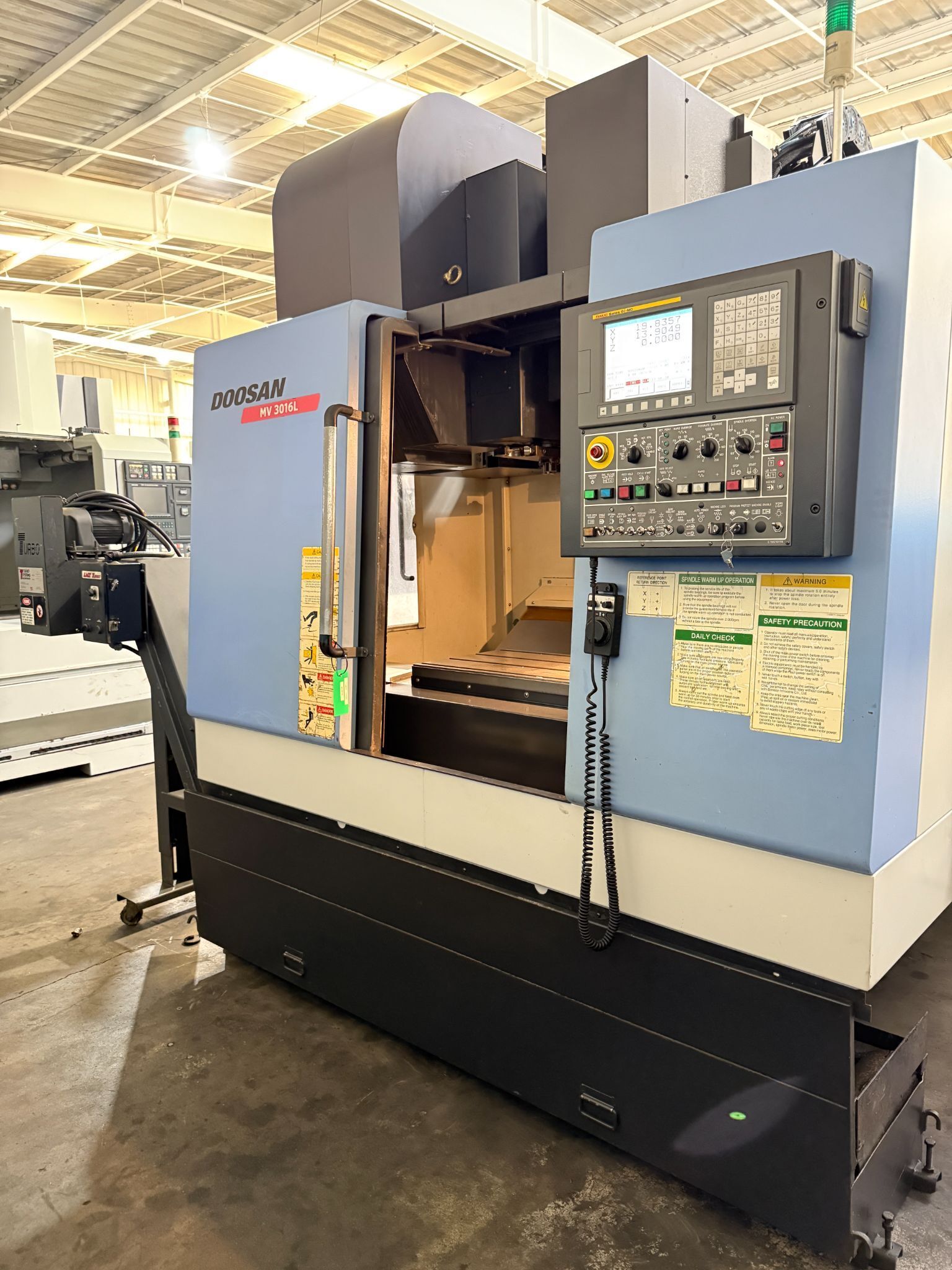 Doosan MV-3016L CNC Vertical Machining Center - Mill 6