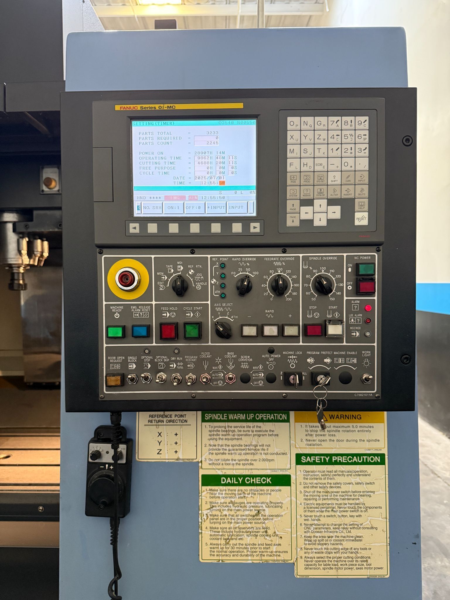 Doosan MV-3016L CNC Vertical Machining Center - Mill 7